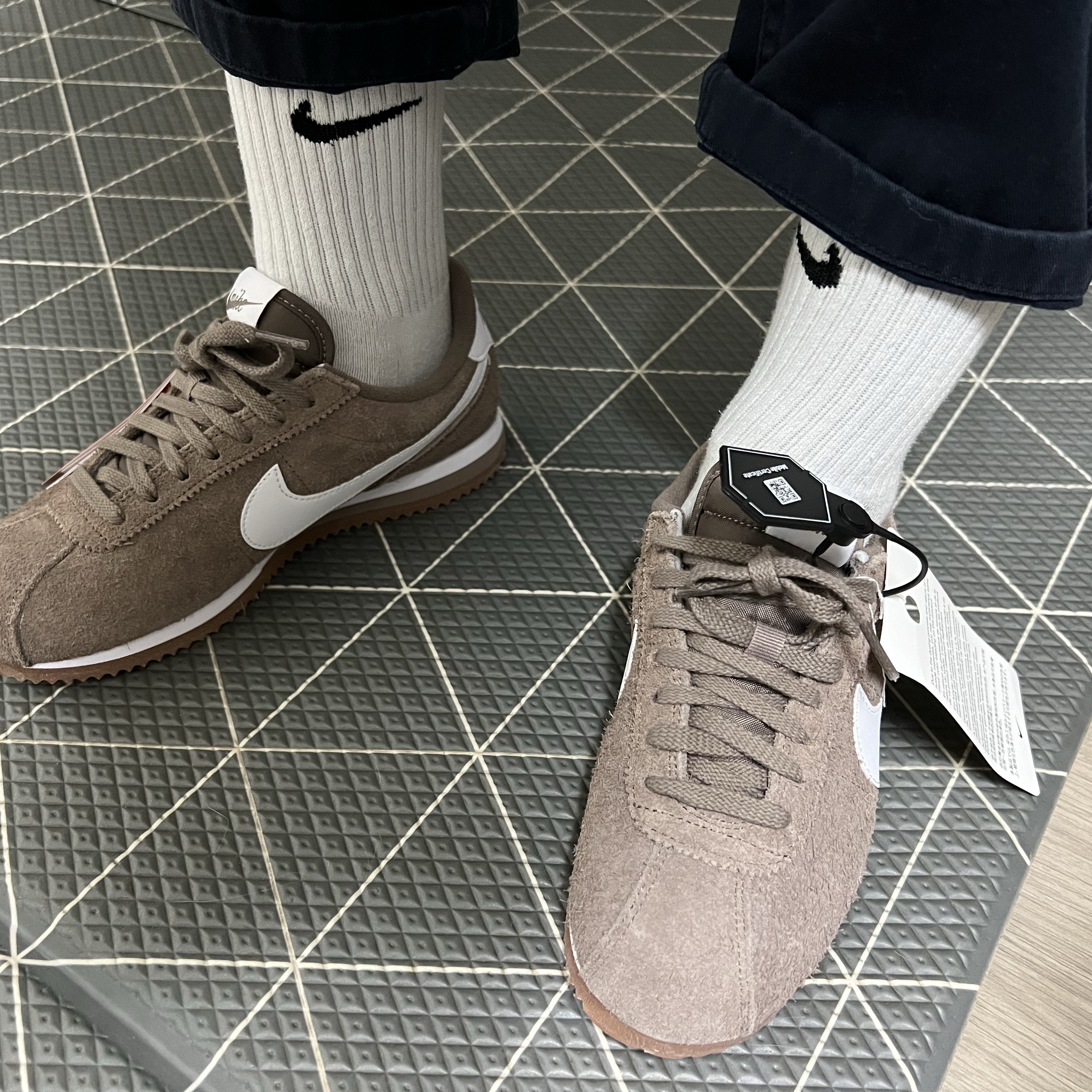 (W) Nike Cortez Vintage Mink Brown Gum Medium Brown 착용 스타일