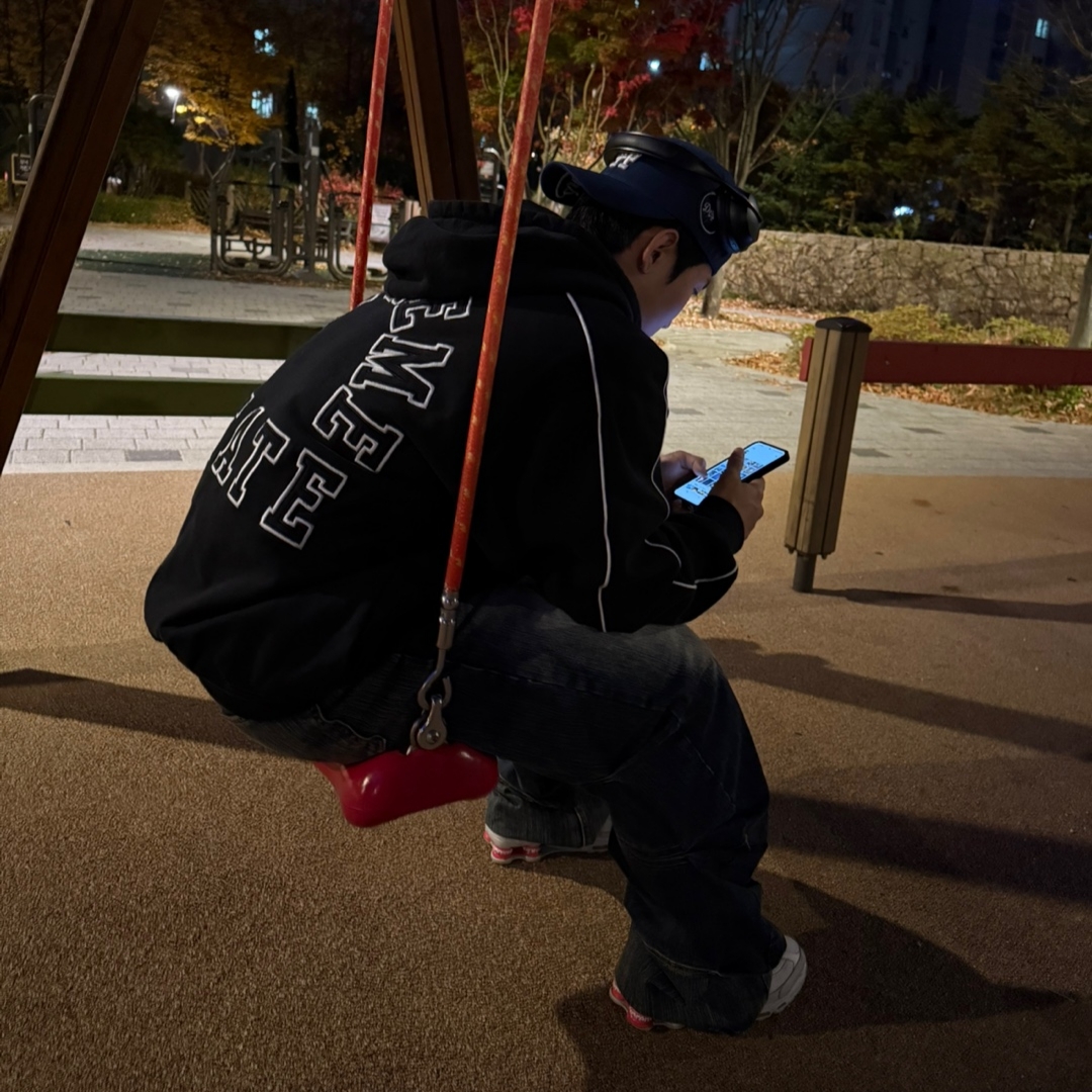 Supreme State Zip Up Hooded Sweatshirt Black - 24FW, Nike x Supreme Shox Ride 2 SP White 착용 스타일