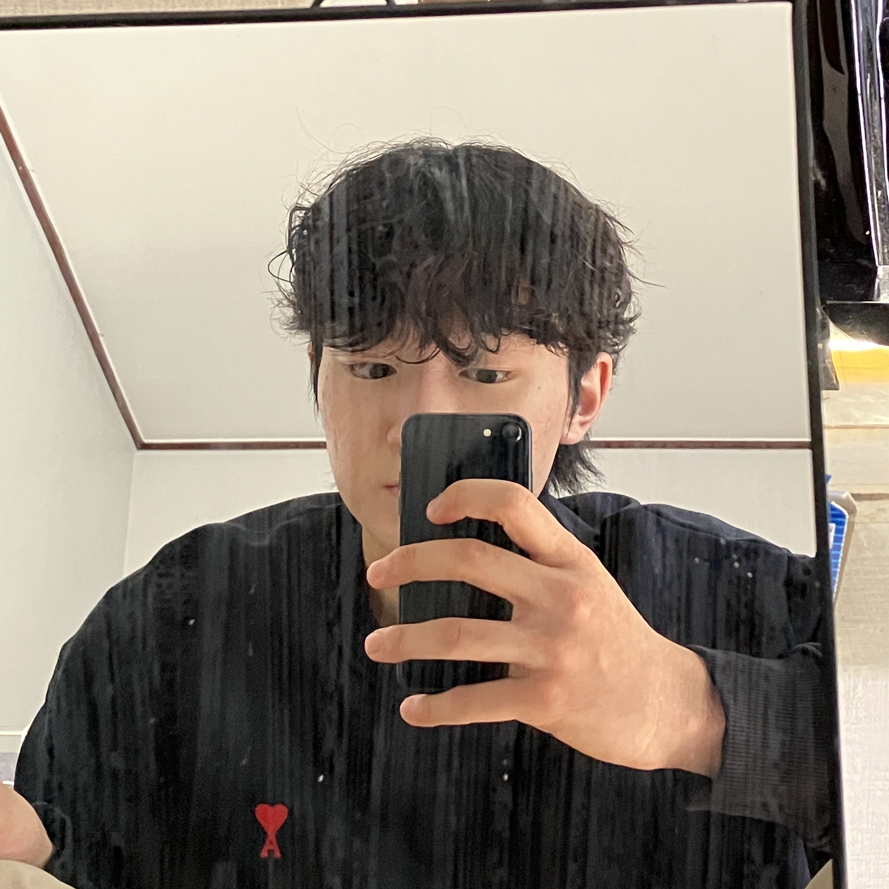 AMI de Coeur Sweatshirt Black 착용 스타일