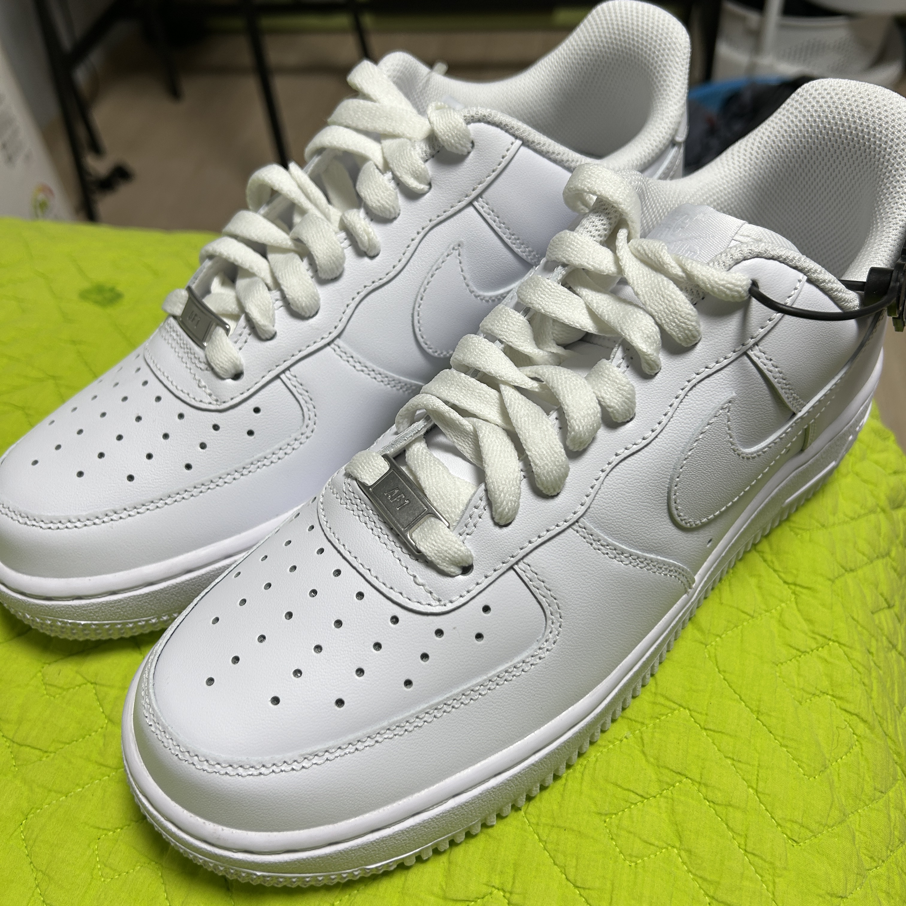 Nike Air Force 1 '07 Low White 착용 스타일