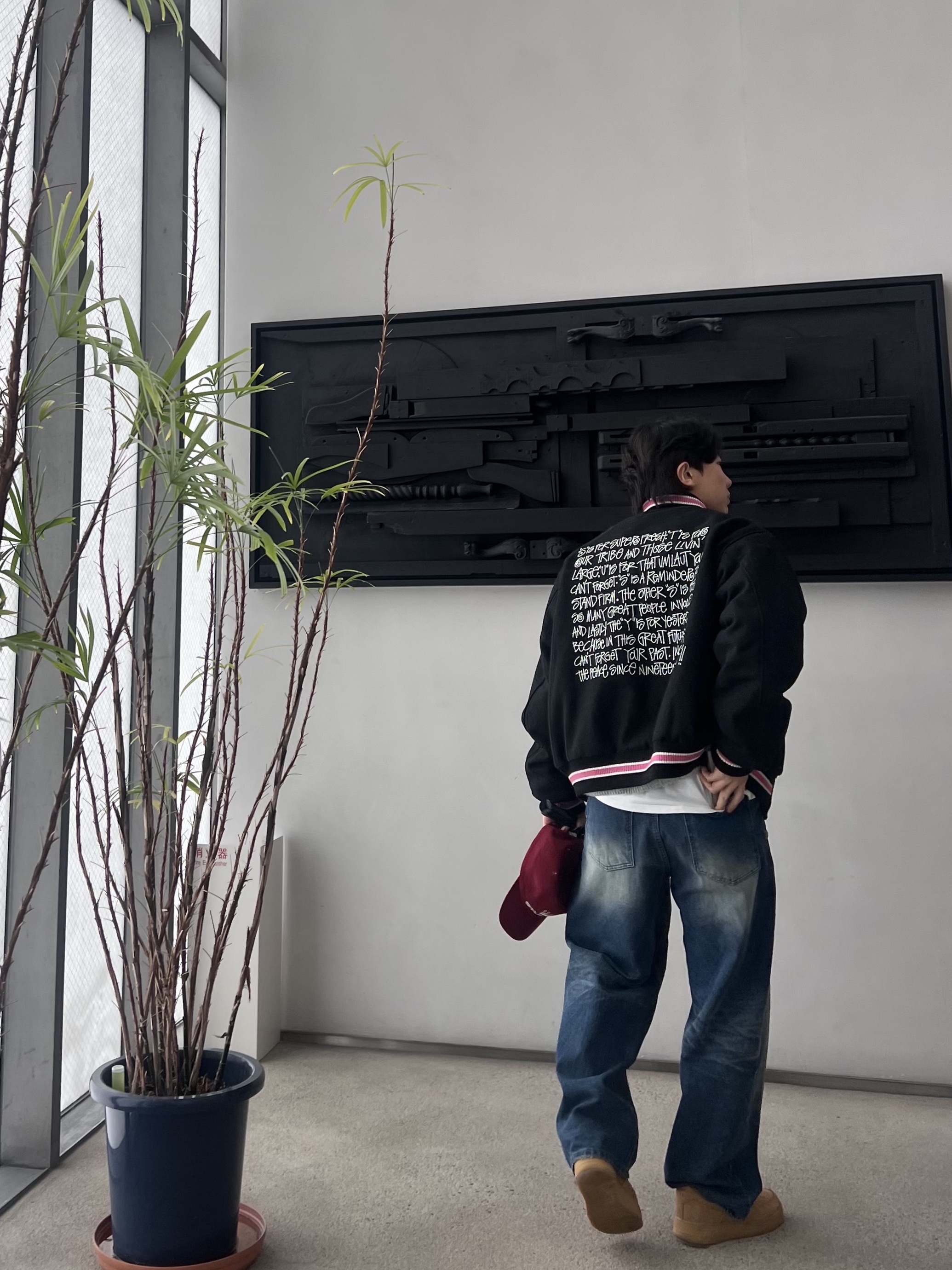 Stussy S Talk Melton Varsity Jacket Black, Nike Air Force 1 '07 WB Flax 착용 스타일