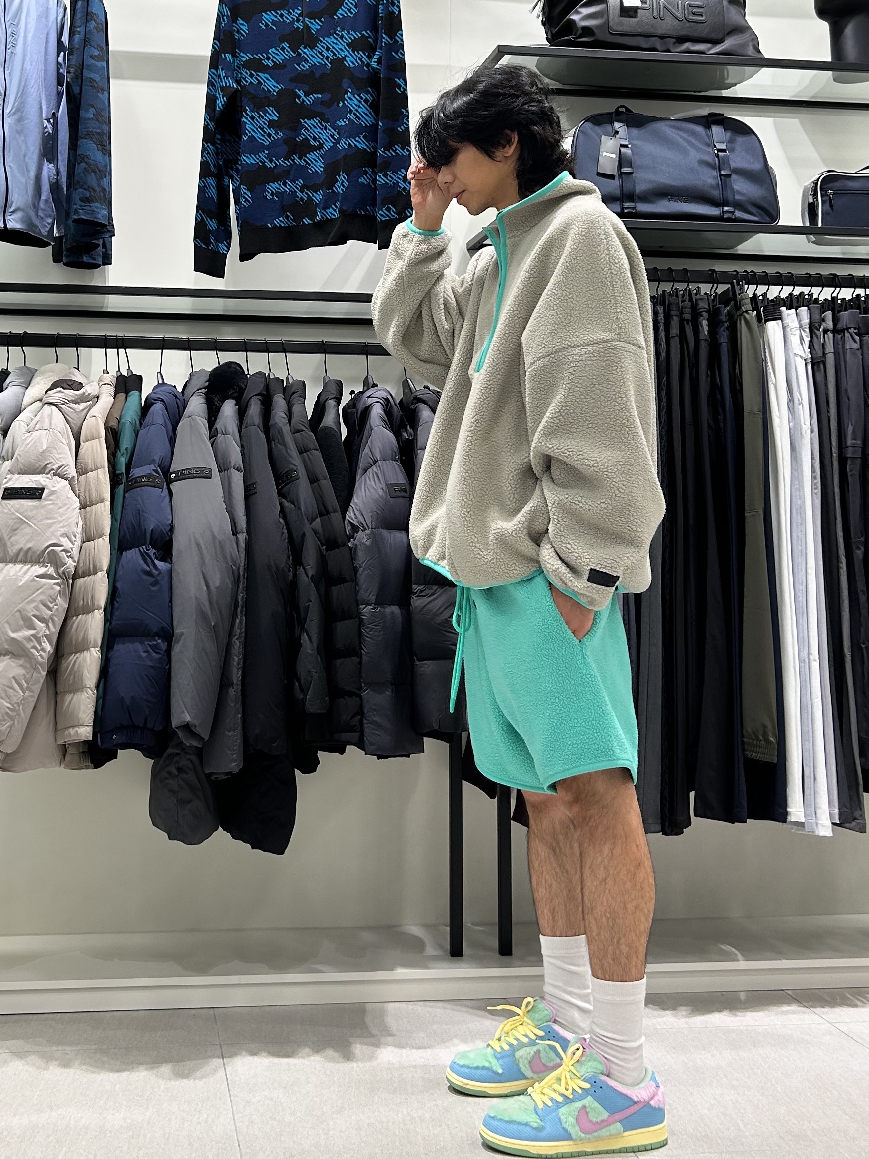 Nike x Verdy SB Dunk Low Pro Blue Gaze and Enamel Green, Essentials Polar Fleece Shorts Mint Leaf - 24SS 착용 스타일