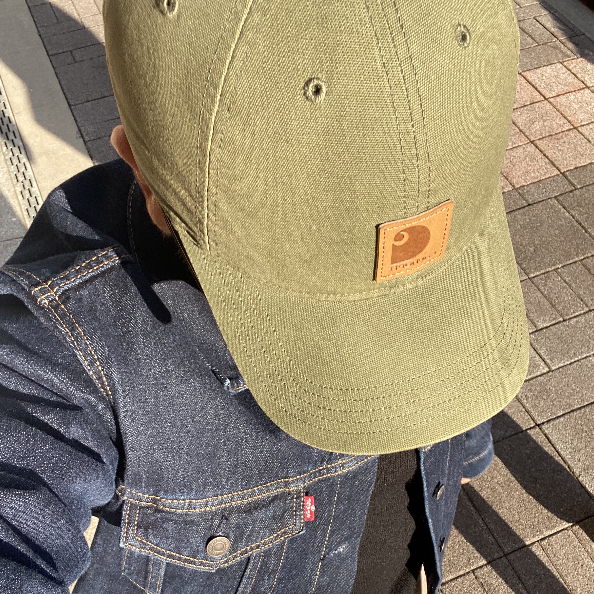 Carhartt Canvas Cap Army Green 착용 스타일