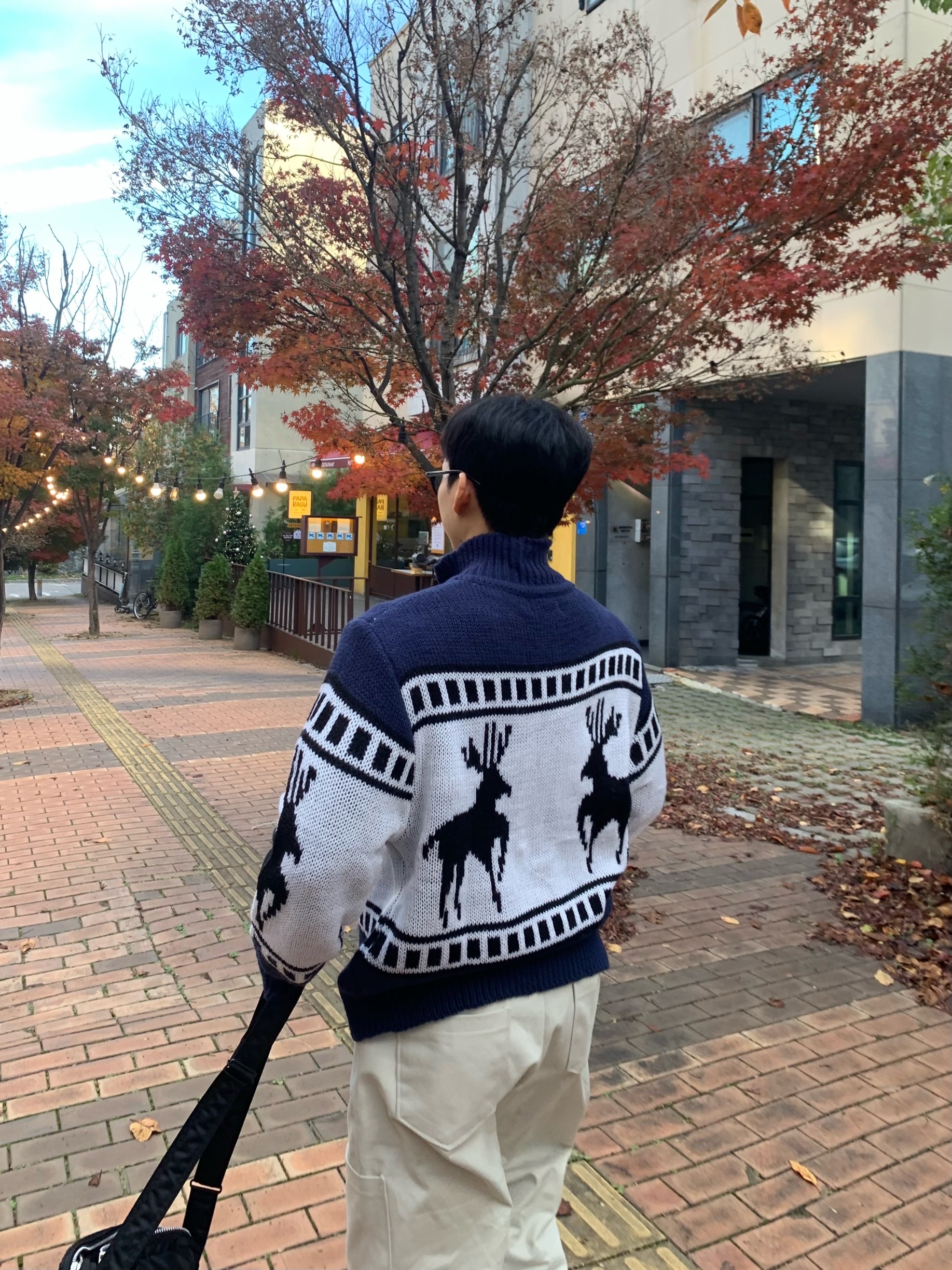 Porter Tanker Shoulder Bag S Black 착용 스타일 - 3