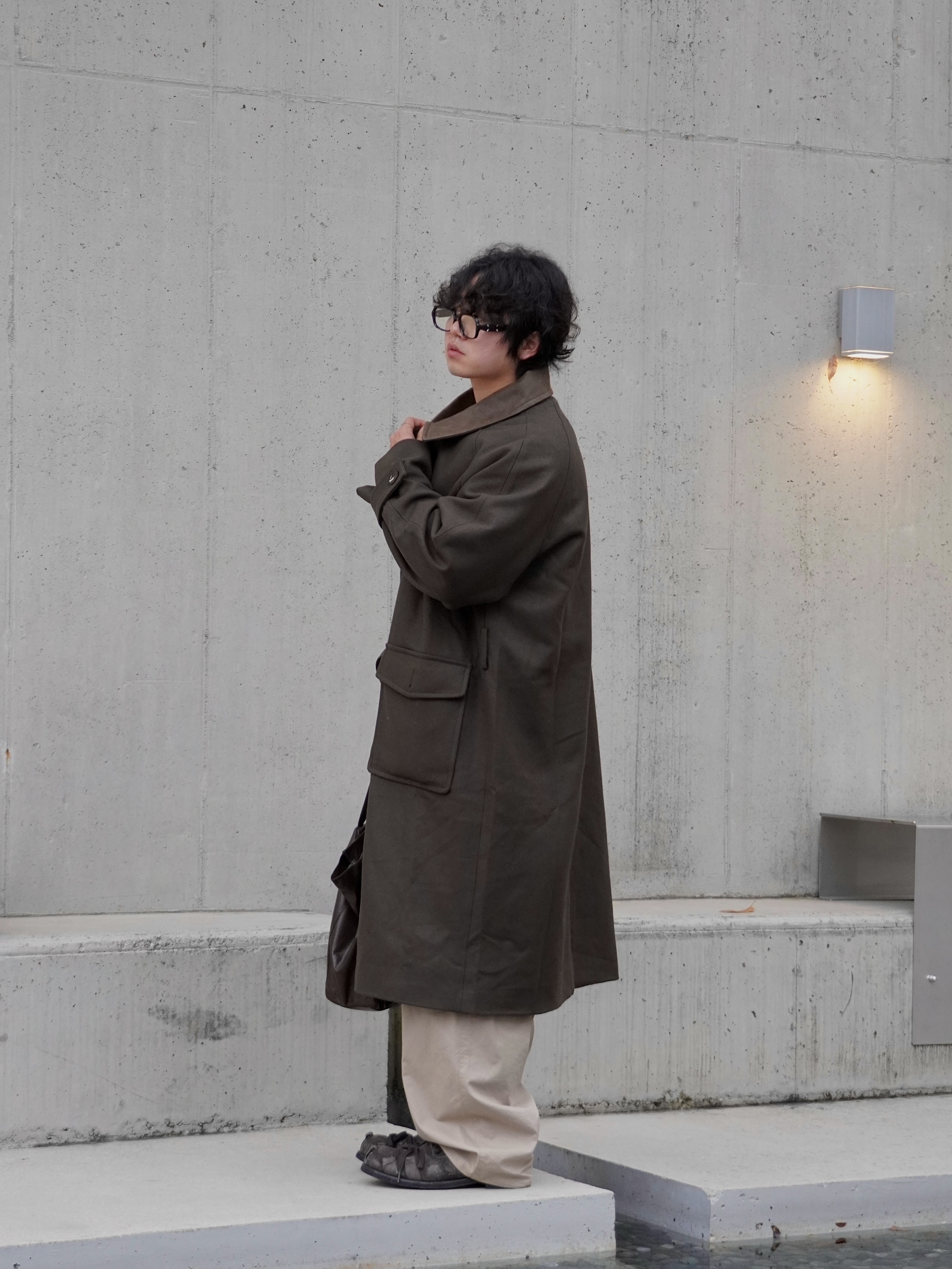 [6% 적립] NegativeThree Buffalo Derby Brown, Gentle Monster x Maison Margiela MM114 Black Clear 착용 스타일 - 5