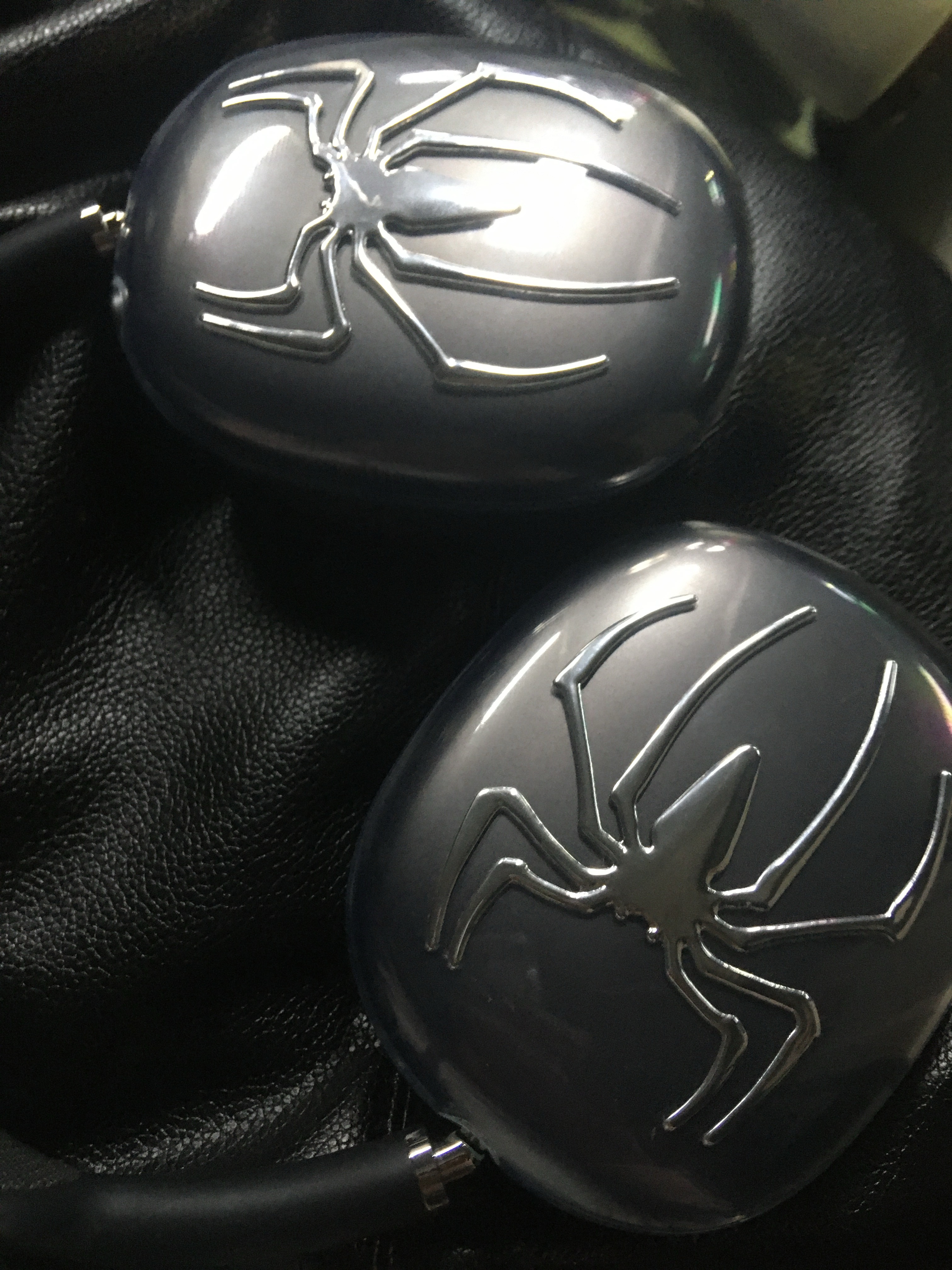 Apple AirPods Max Lightning Space Gray (Korean Ver.) 착용 스타일 - 1