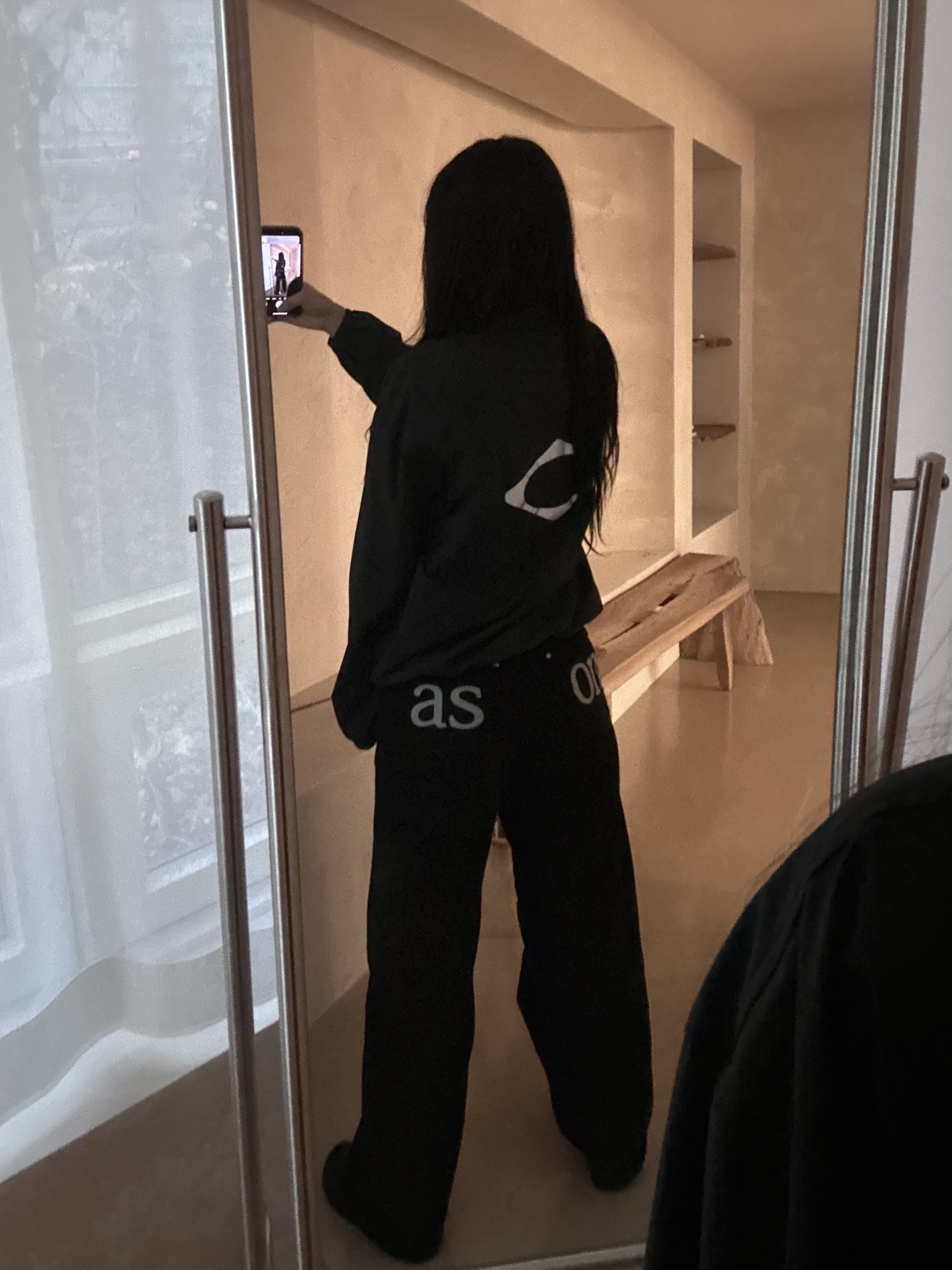 (W) Mischief Rhombus Uniform Track Jacket Black - The Hyundai Seoul Exclusive 착용 스타일