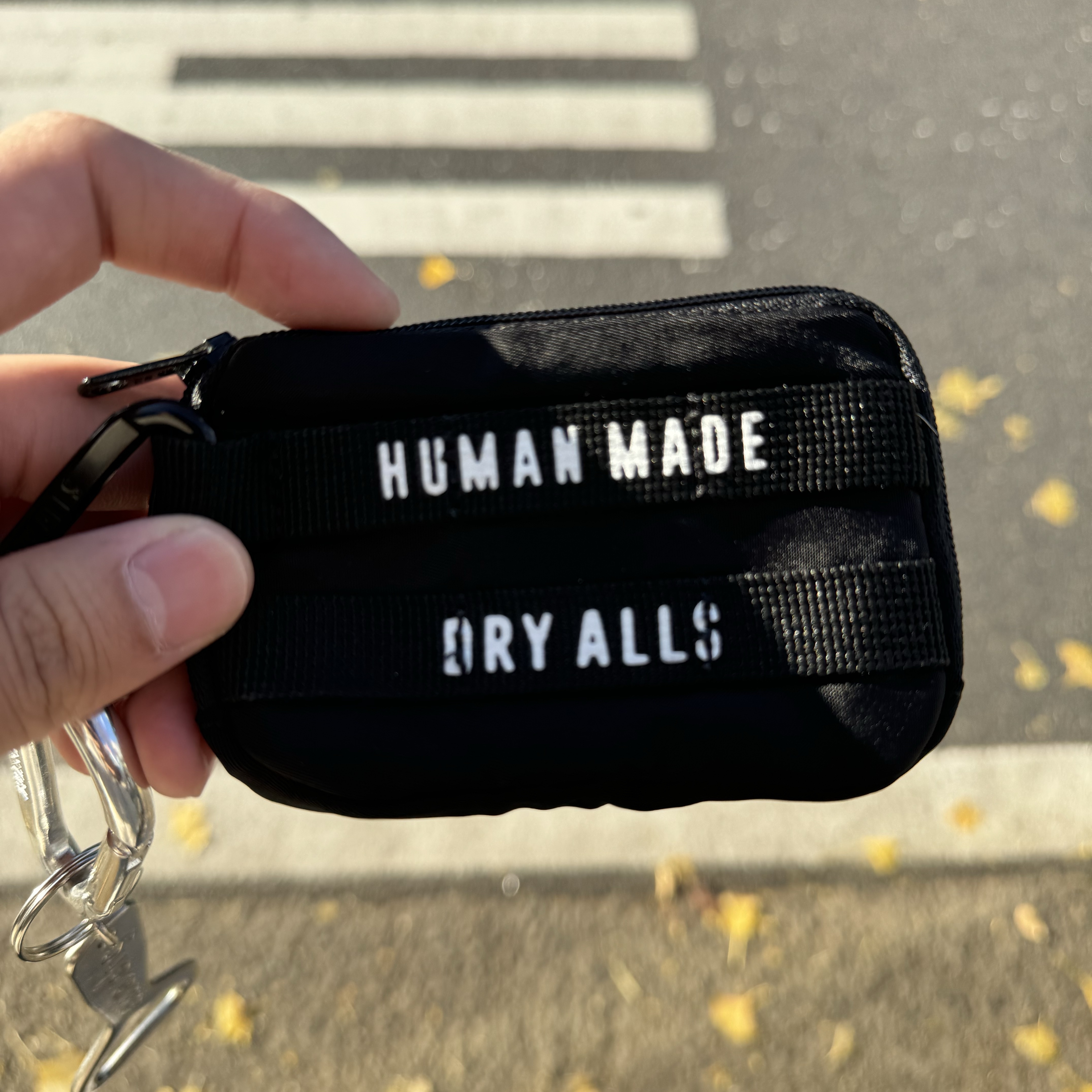 Human Made Military Card Case Black 착용 스타일