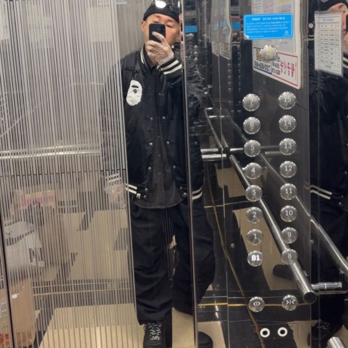 Nike x Supreme Air Force 1 Low Black, Supreme Backpack Black - 23FW 착용 스타일