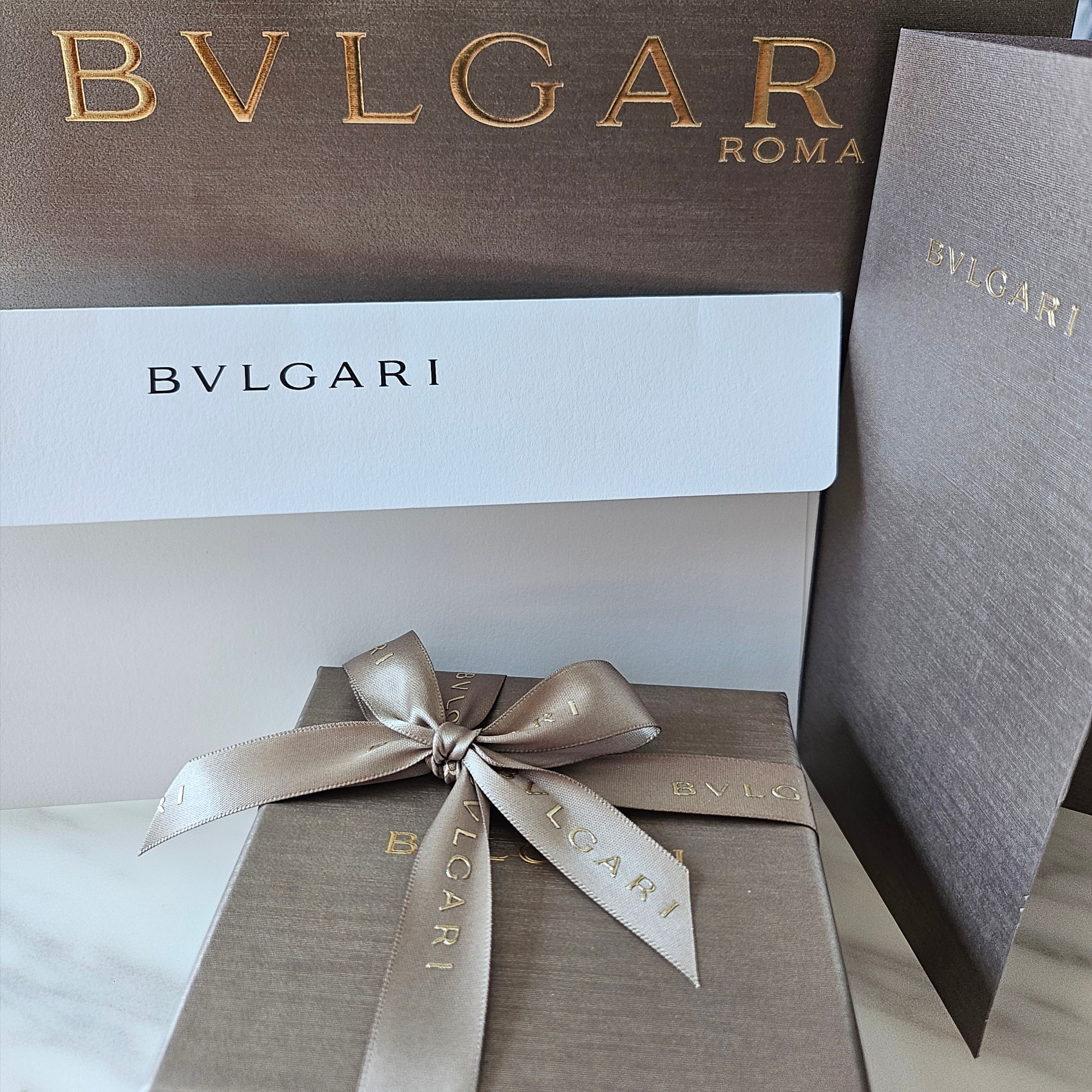 Bulgari Serpenti Viper Ring Rose Gold Diamond 착용 스타일 - 3