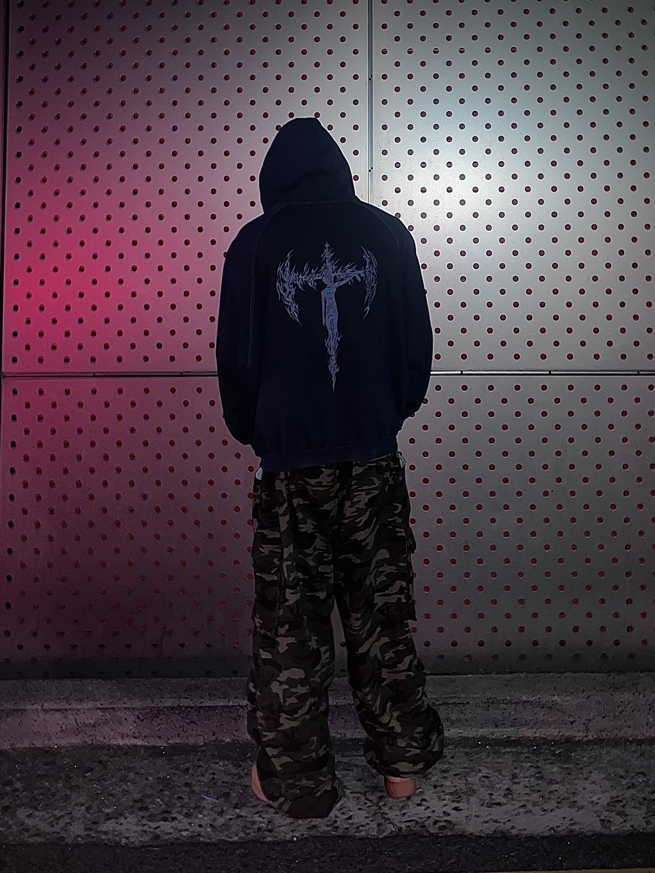 Nike Air Force 1 '07 WB Flax, [KREAM 단독] AOP x Side Service Uzumaki Track Jacket Navy Black 착용 스타일 - 1