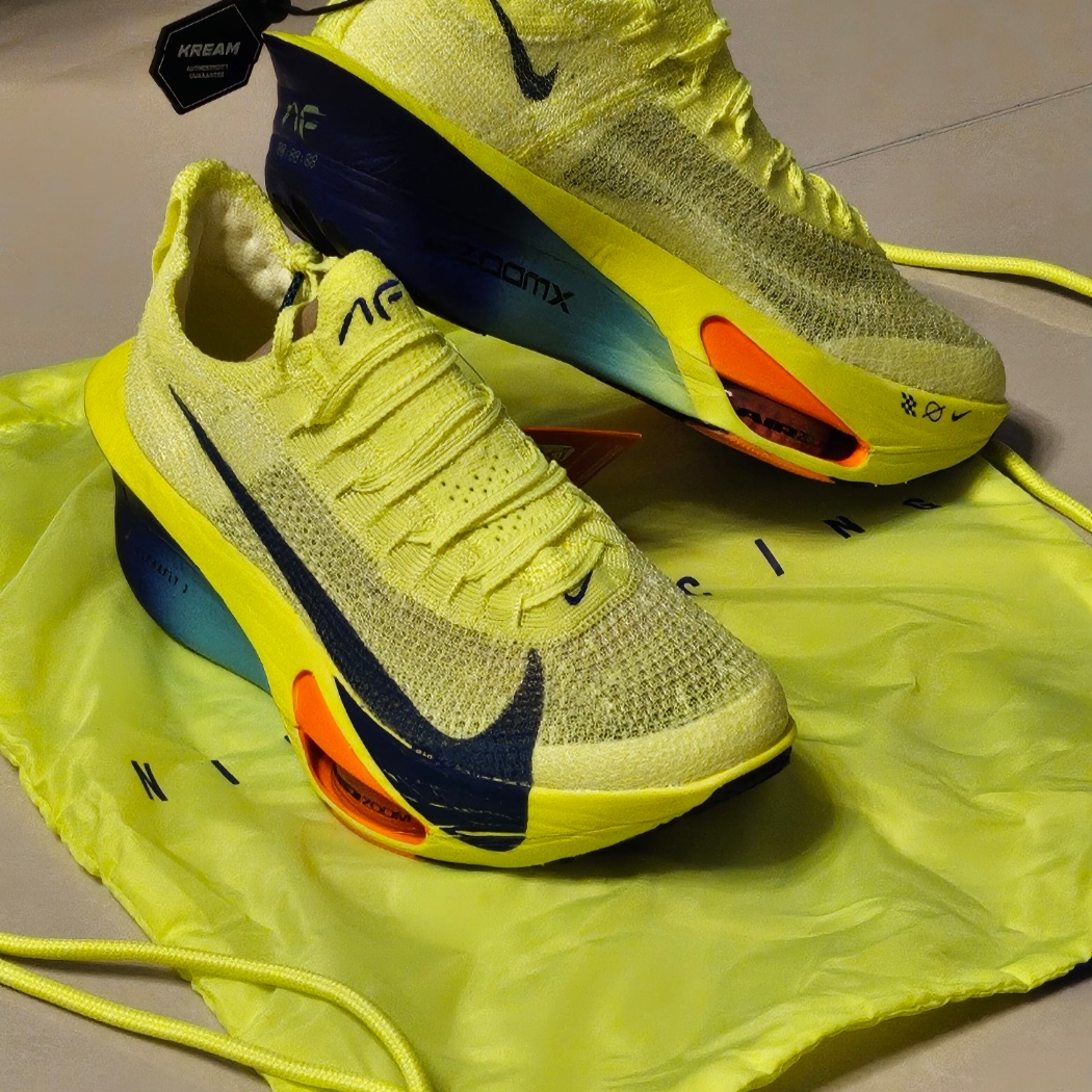 Nike Air Zoom Alphafly Next% 3 Volt 착용 스타일