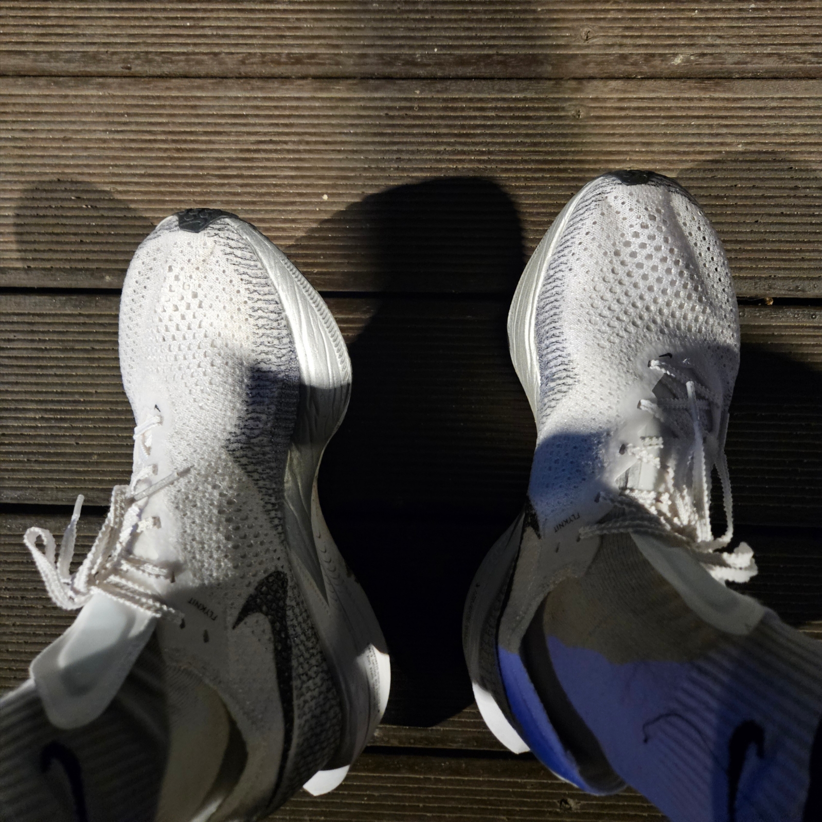 Nike ZoomX Vaporfly Next% 3 White Grey 착용 스타일