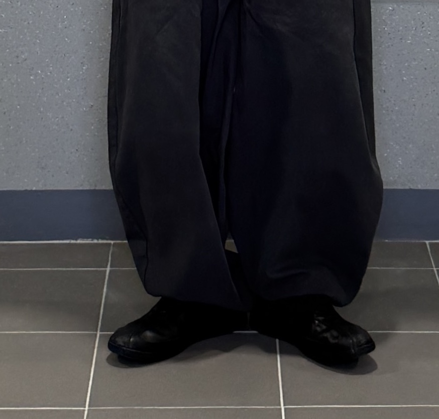 Pemont Dress Black 착용 스타일