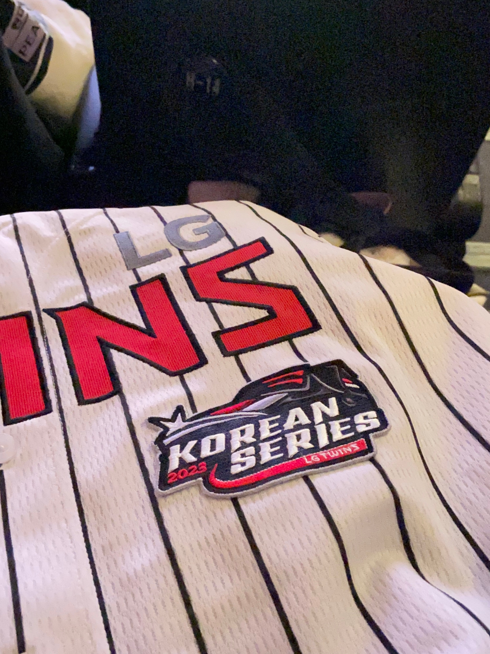 LG Twins x Prospecs 2023 Korean Series Authentic Home Uniform White (Non Marking Ver.) 착용 스타일 - 1
