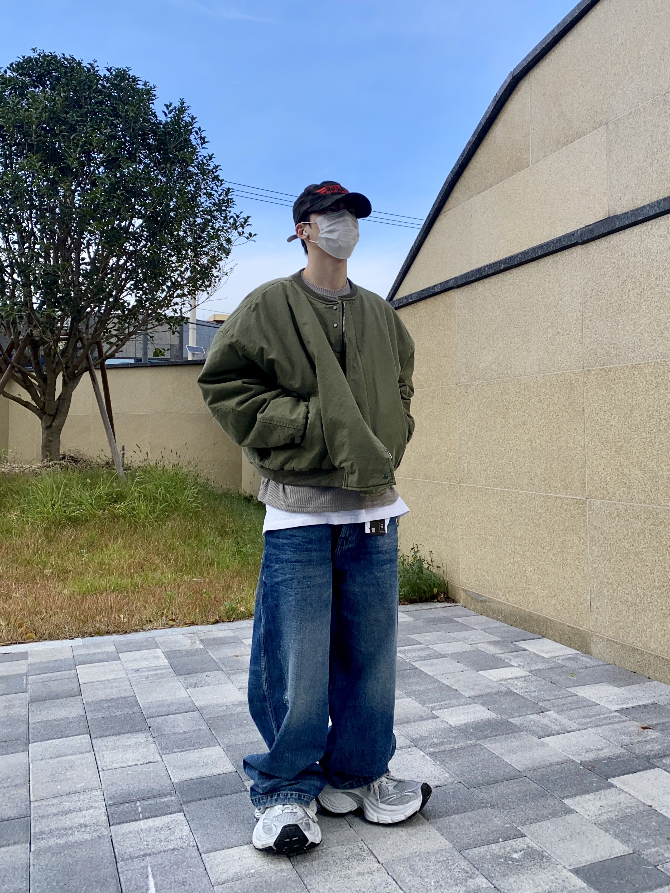 Nonnod Double Pocket Japanese Denim Mid Blue, Nonnod Sulfur Dye Serge Bomber Jacket Vintage Khaki 착용 스타일 - 2