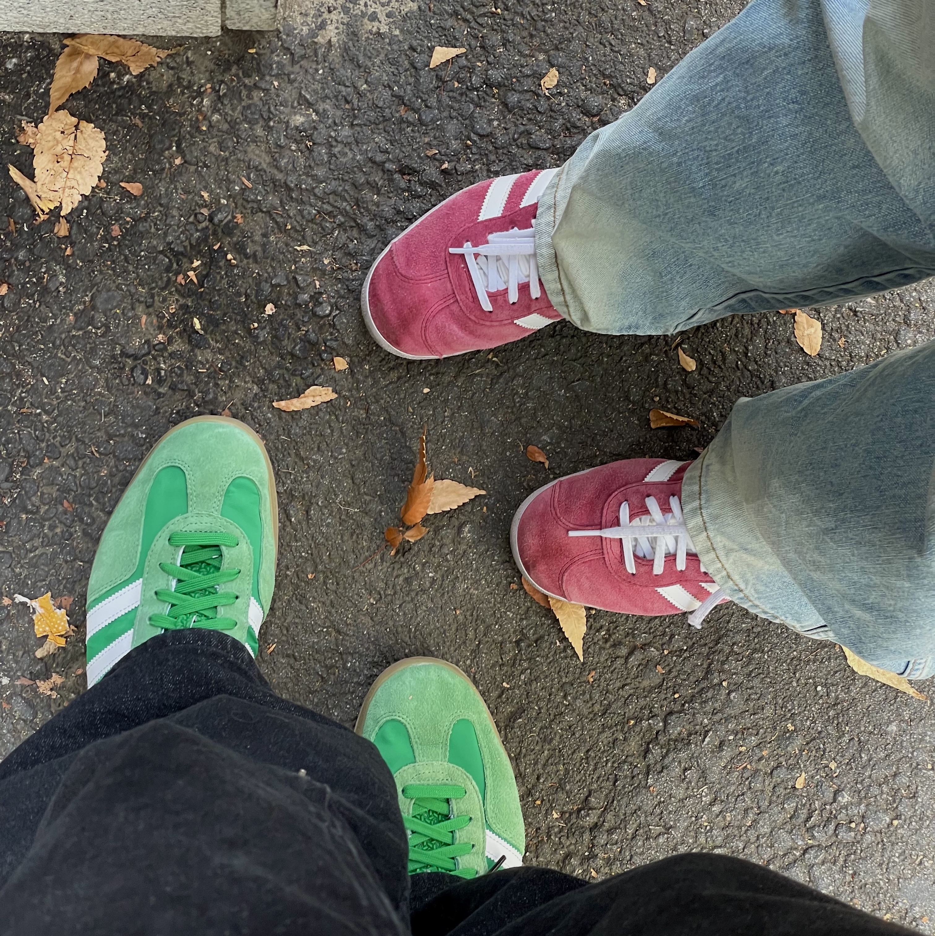 Adidas Gazelle Indoor Collegiate Green, Adidas Gazelle Indoor Pink Off White 착용 스타일