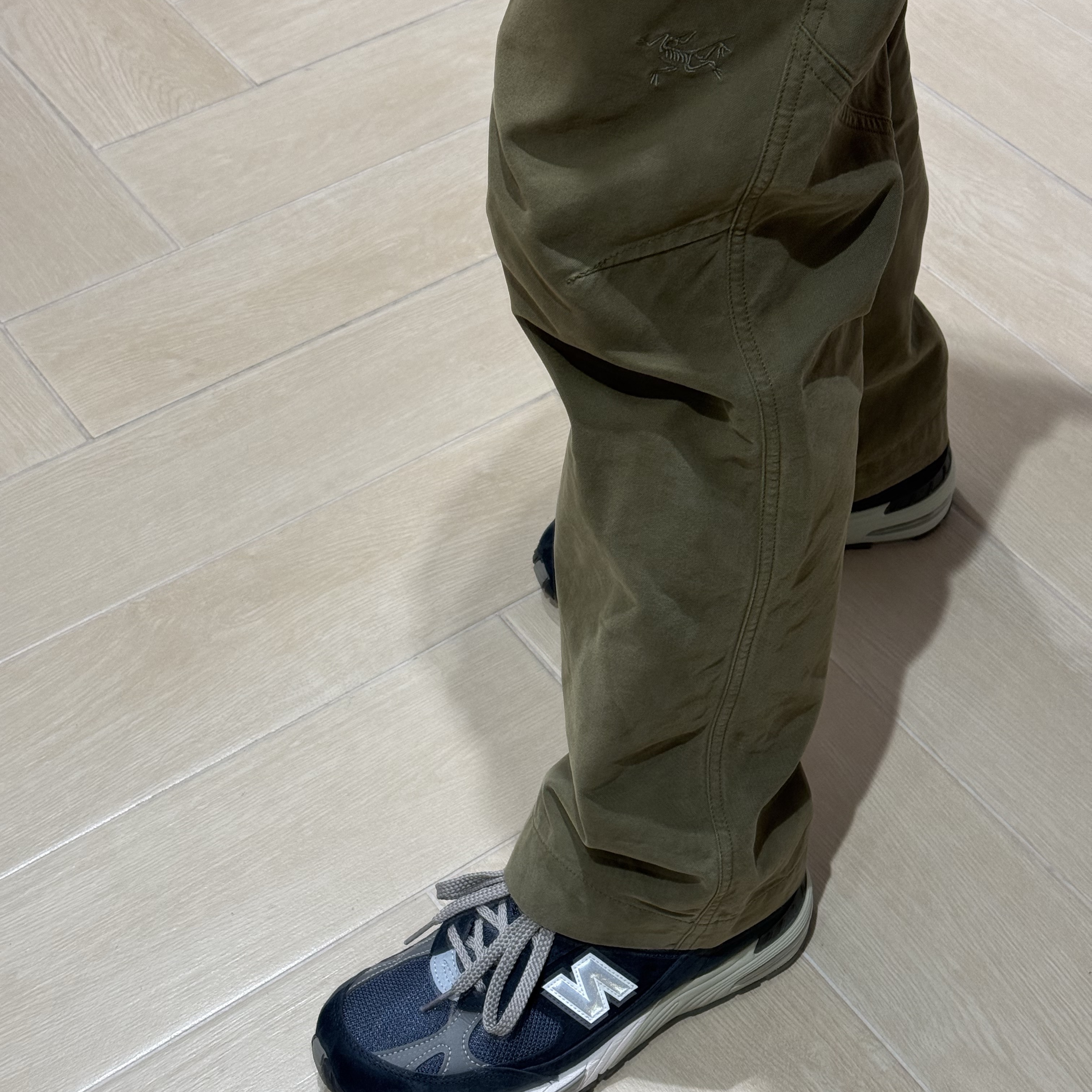 New Balance 991 Made in UK Navy 착용 스타일 - 3