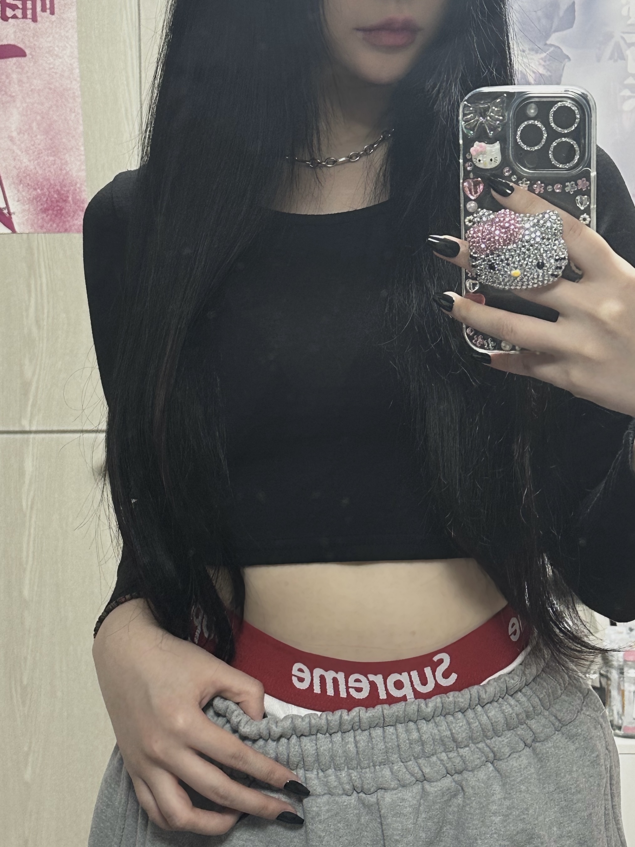 Supreme Hanes Boxer Briefs White (4 Pack) 착용 스타일