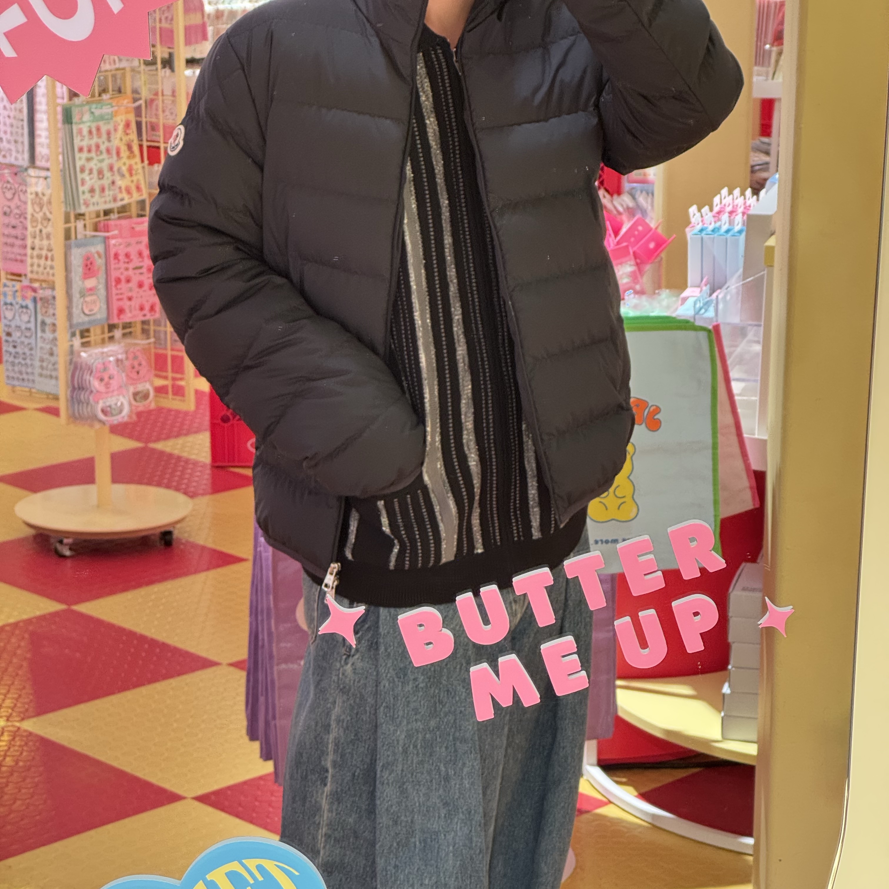 Moncler Baudinet Short Down Jacket Night Blue - 24FW, Supreme Speckle Stripe Zip Up Cardigan Black - 24FW 착용 스타일 - 2