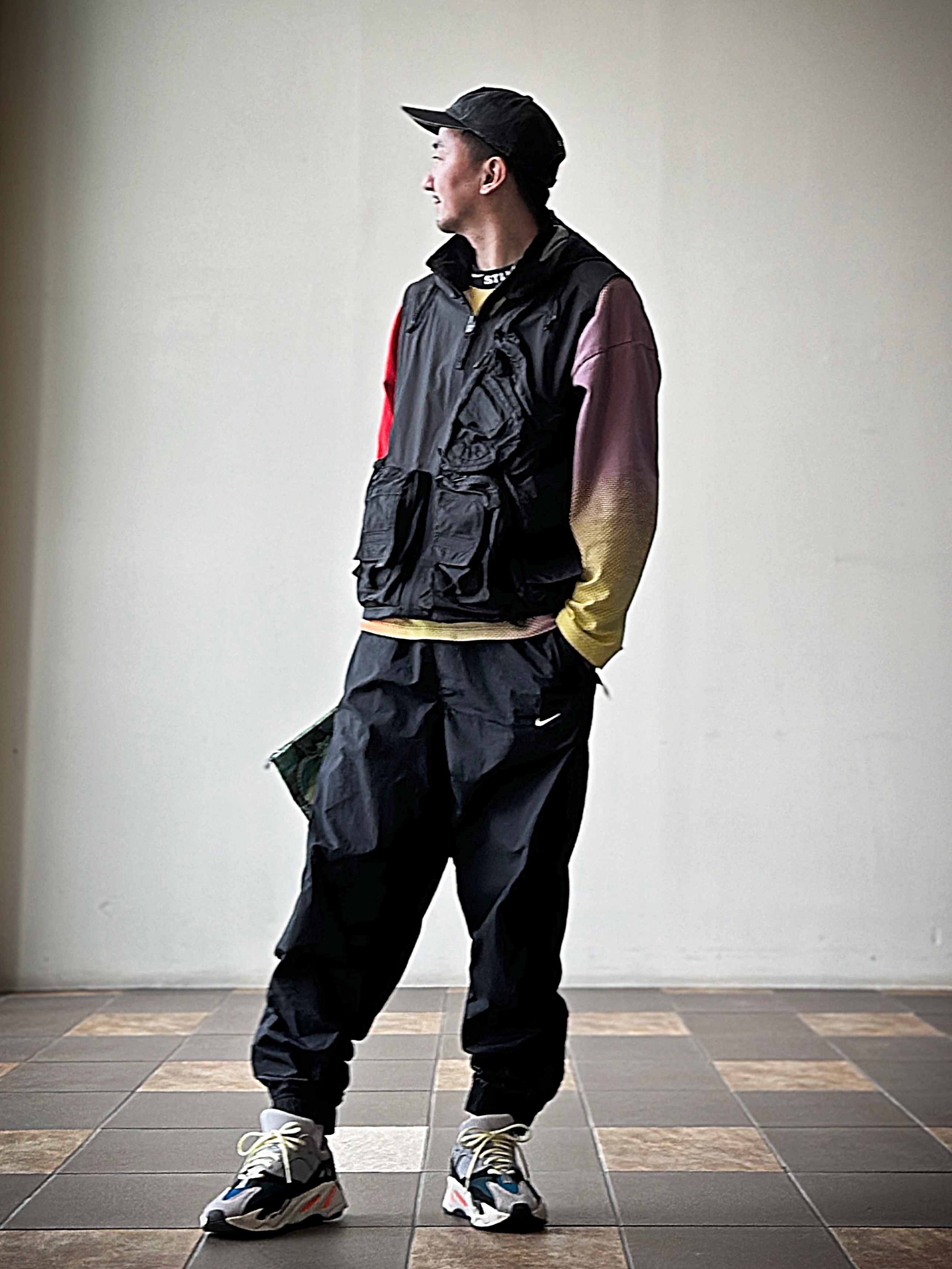 Supreme Pigment Canvas S Logo 6-Panel Black - 23SS, Nike x Drake Nocta NRG LR Track Jacket Black (DR2618-010) 착용 스타일