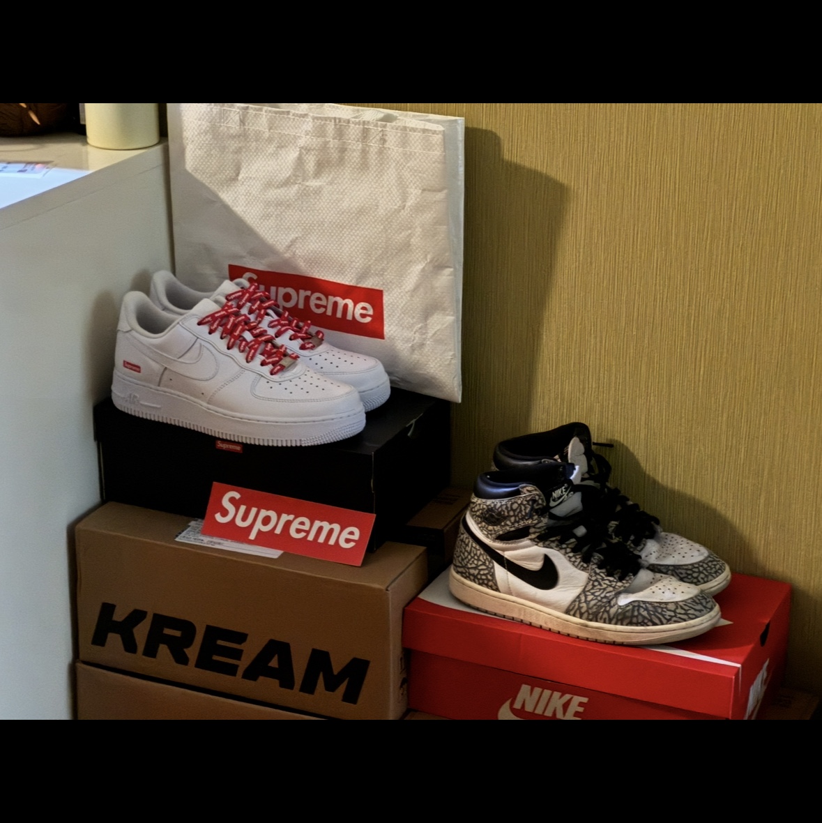 Nike x Supreme Air Force 1 Low White 착용 스타일 - 2
