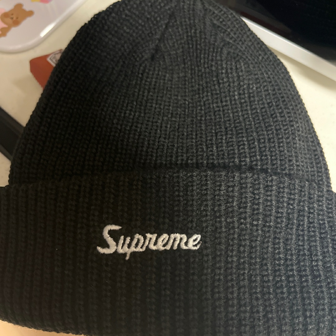 Supreme Loose Gauge Beanie Black 착용 스타일