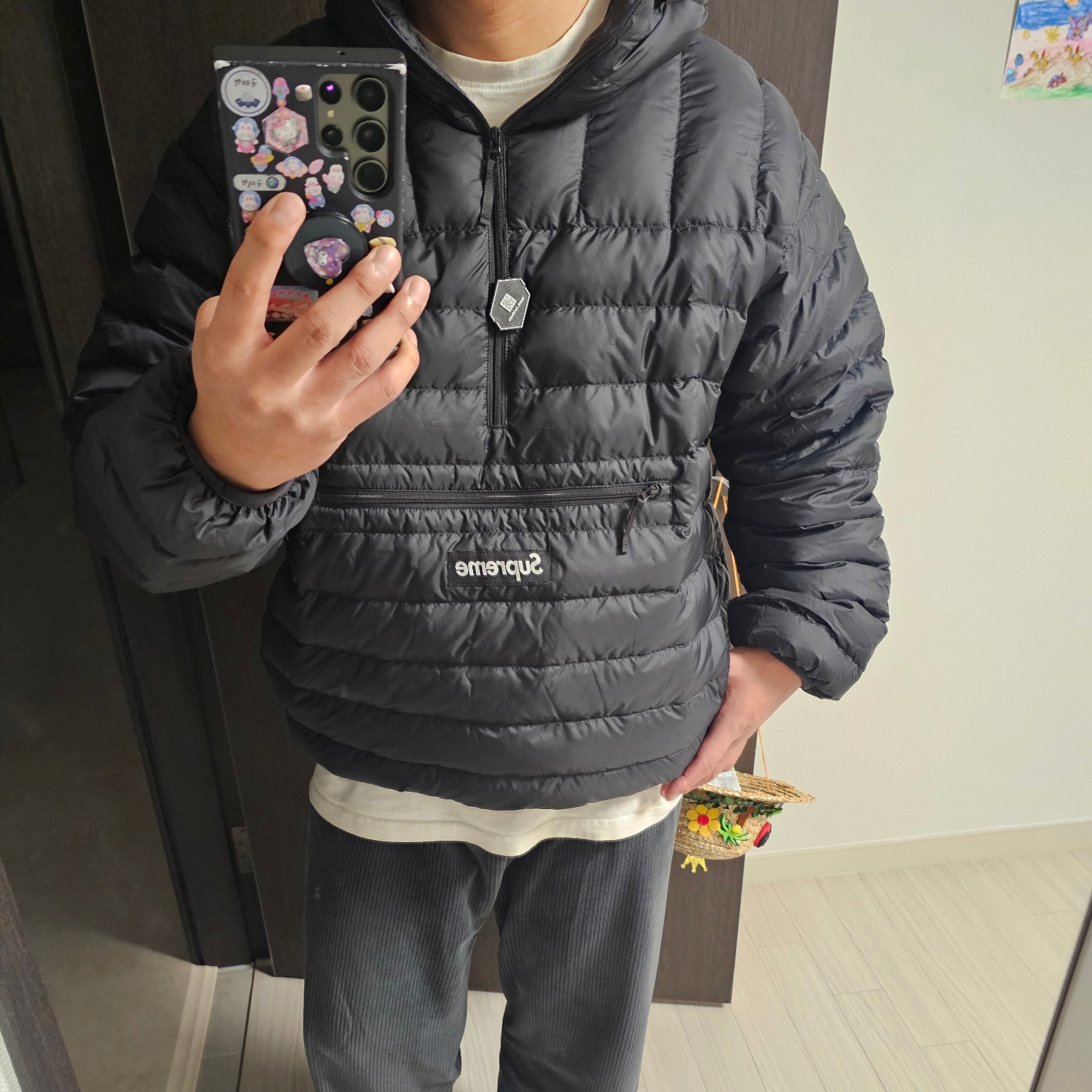 Supreme Micro Down Half Zip Hooded Pullover Black - 24FW 착용 스타일