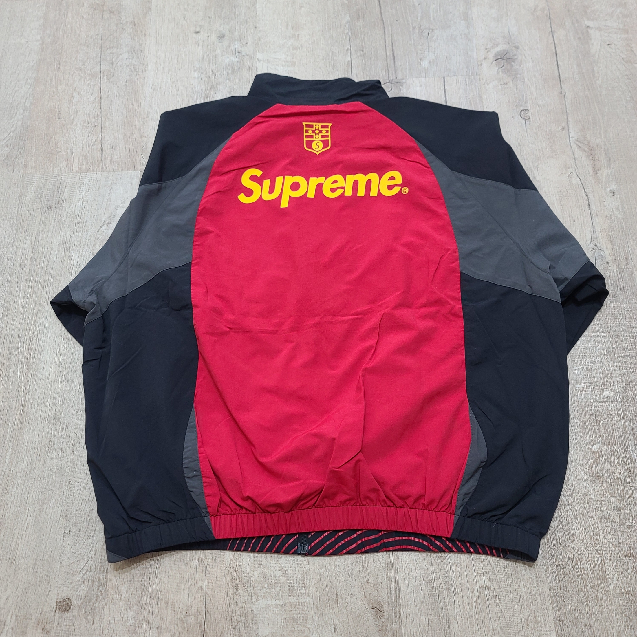 Supreme S Logo Track Jacket Black - 24FW 착용 스타일 - 2