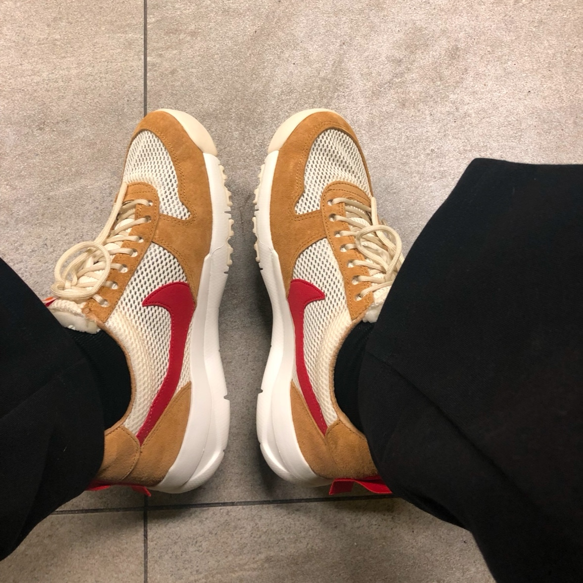 Nike x Tom Sachs Mars Yard Shoe 2.0 Space Camp 착용 스타일