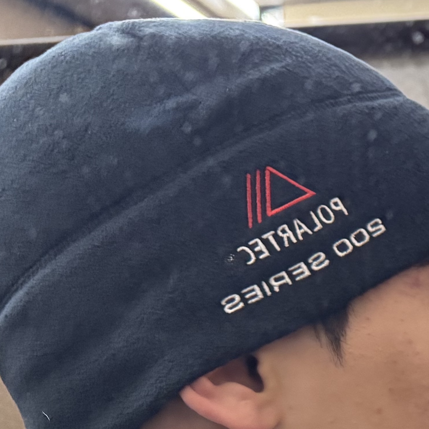 Supreme Polartec Sport Beanie Black 착용 스타일