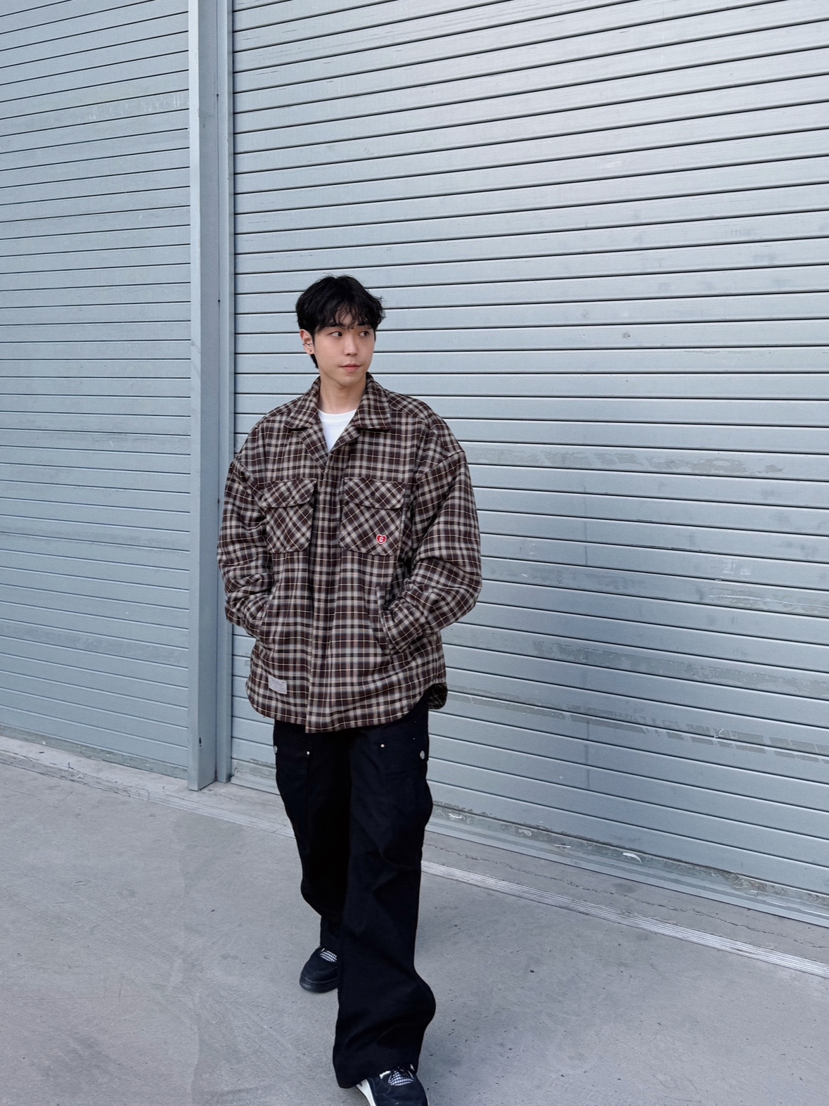 Vacant Archive Unisex Nova Carpenter Pants Black, Vacant Archive Unisex Wayen Military Cargo Pants Black 착용 스타일 - 5