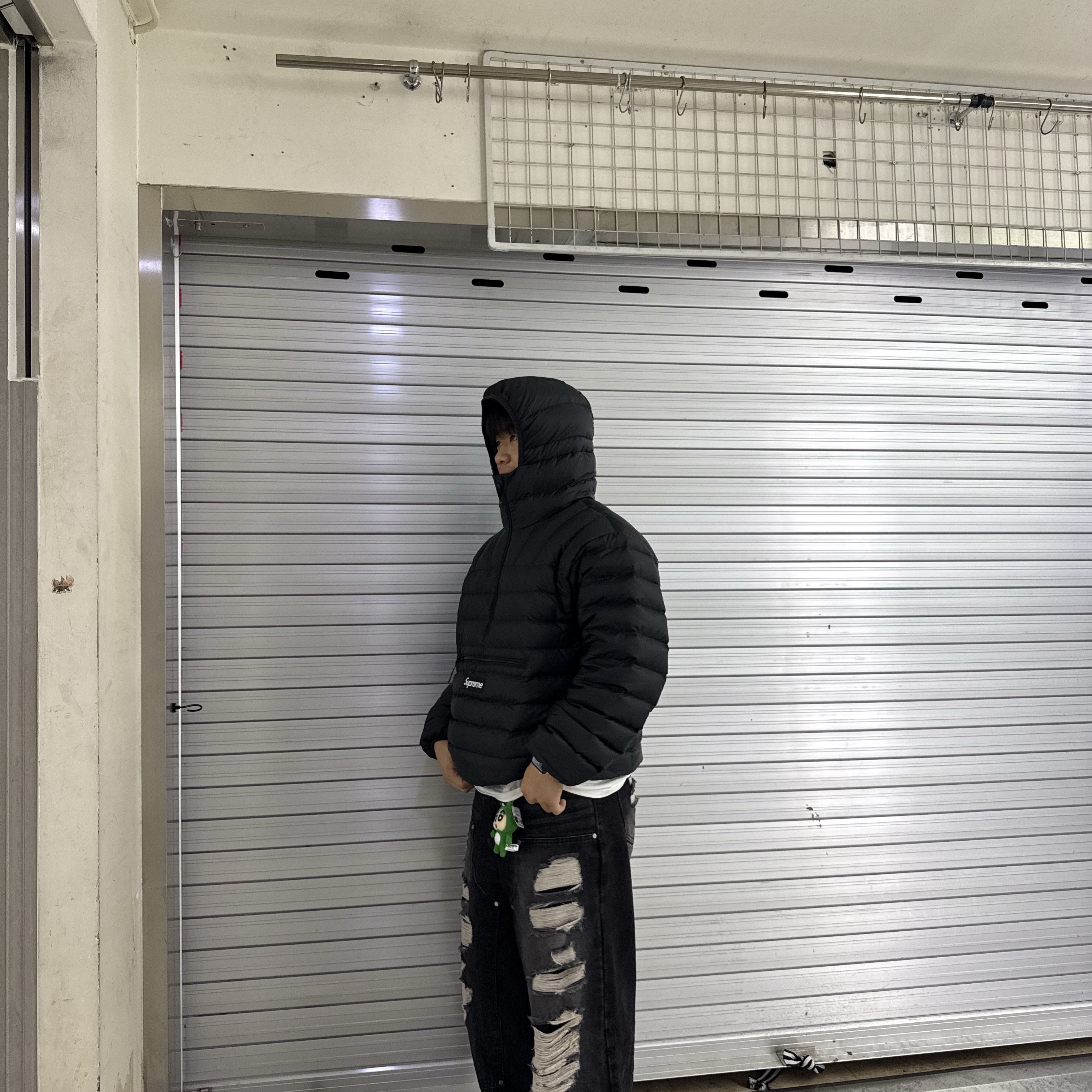 Supreme Micro Down Half Zip Hooded Pullover Black - 24FW 착용 스타일 - 2