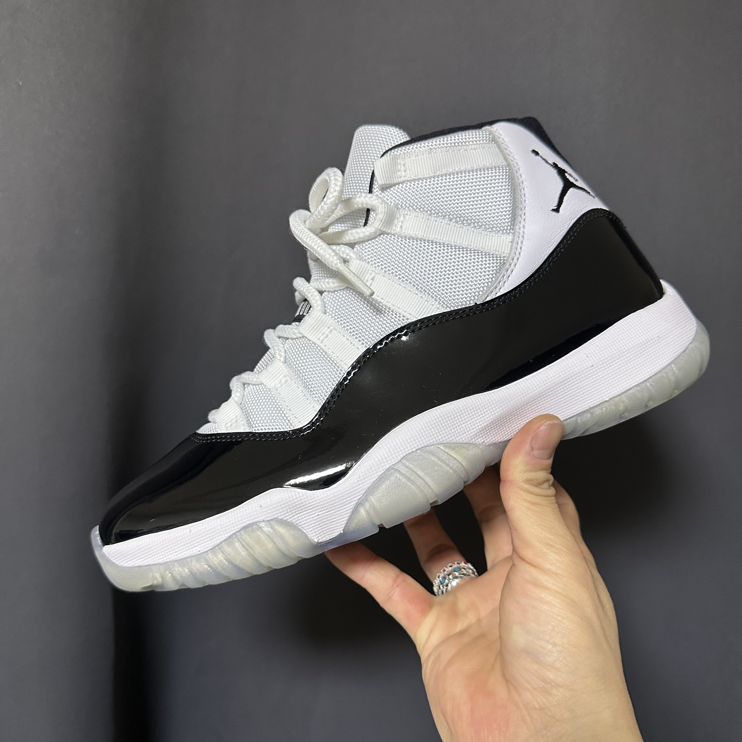 Jordan 11 Retro Concord 2018 착용 스타일