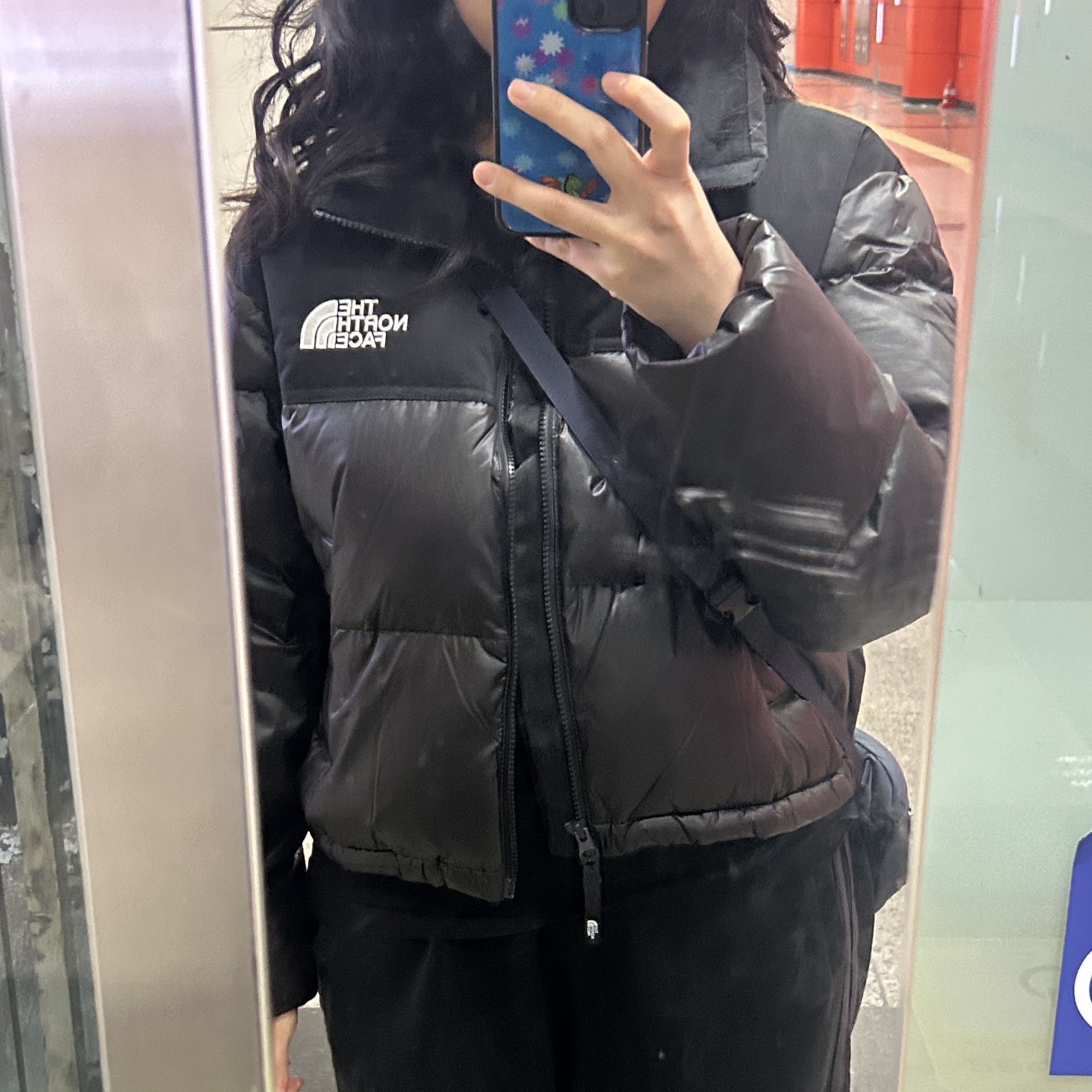 (W) The North Face White Label Novelty Nuptse Down Jacket Real Black 착용 스타일