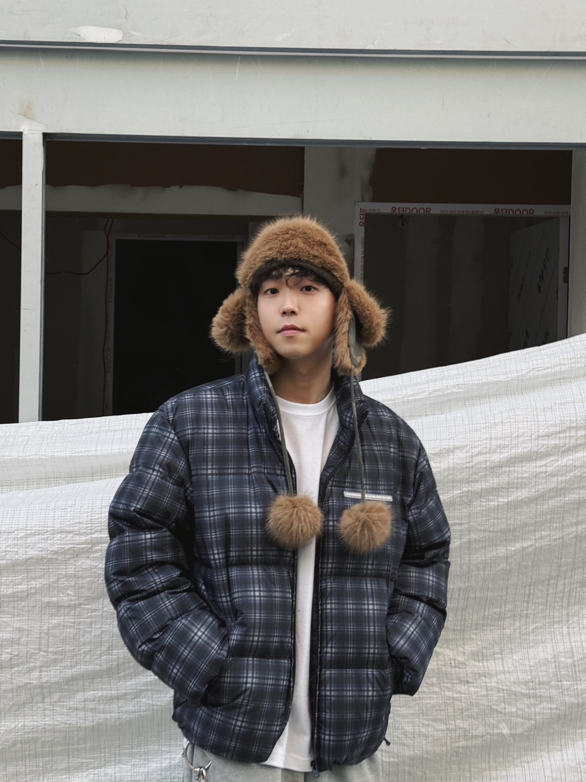MJD Everyday Heavy Sweat Baggy Pants Melange Grey, MJD Detachable Carpenter Sweat Pants Melange Grey 착용 스타일 - 3