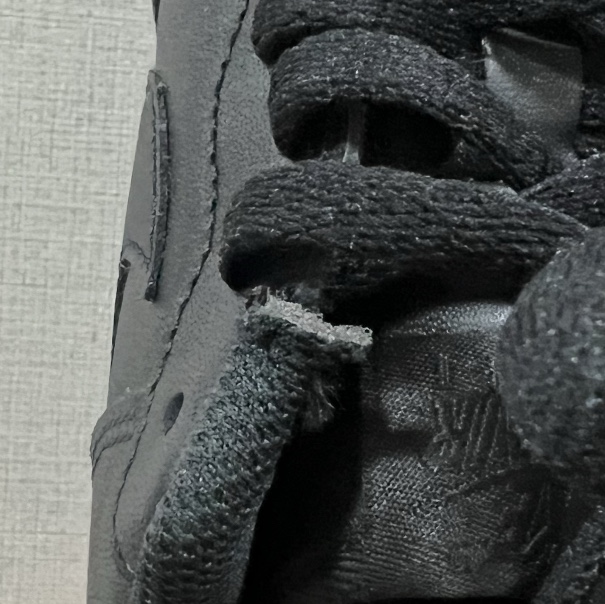 Nike Air Force 1 '07 Low Triple Black 착용 스타일 - 1