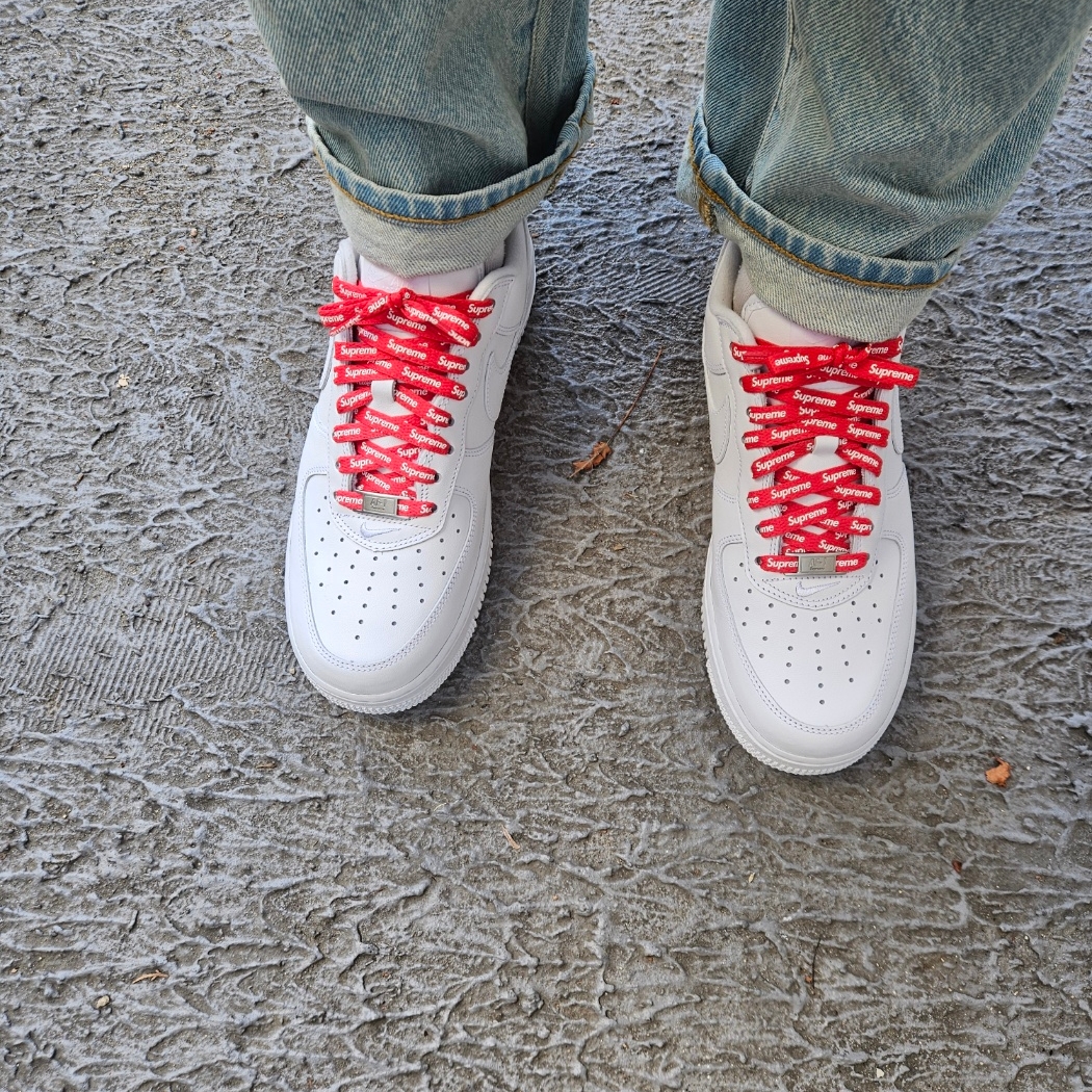 Supreme Polartec Shearling Reversible Pullover Black - 24FW, Nike x Supreme Air Force 1 Low White 착용 스타일 - 2