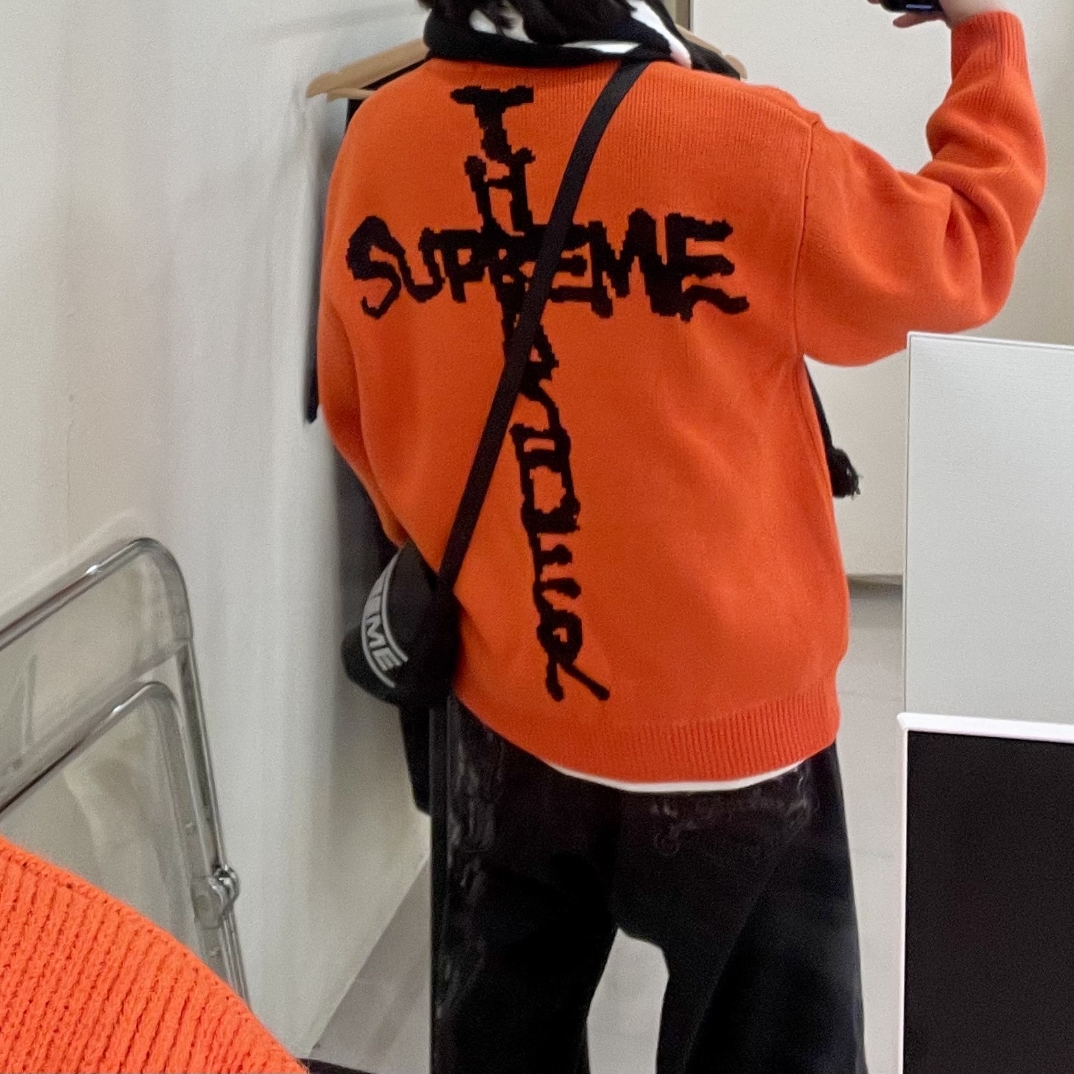 슈프림 x 트레셔 스웨터 오렌지 - 24FW | Supreme | KREAM