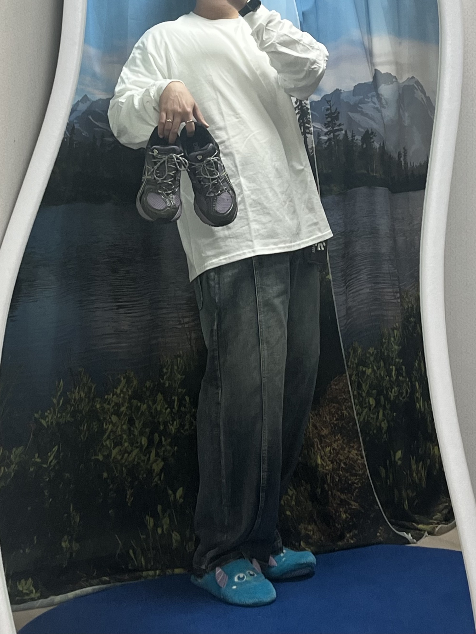 Gildan Heavy Ultra Cotton Long Sleeve T-Shirt White Black (2Pack), Asics Gel-Nimbus 10.1 Violet Quartz Cool Matcha 착용 스타일 - 5