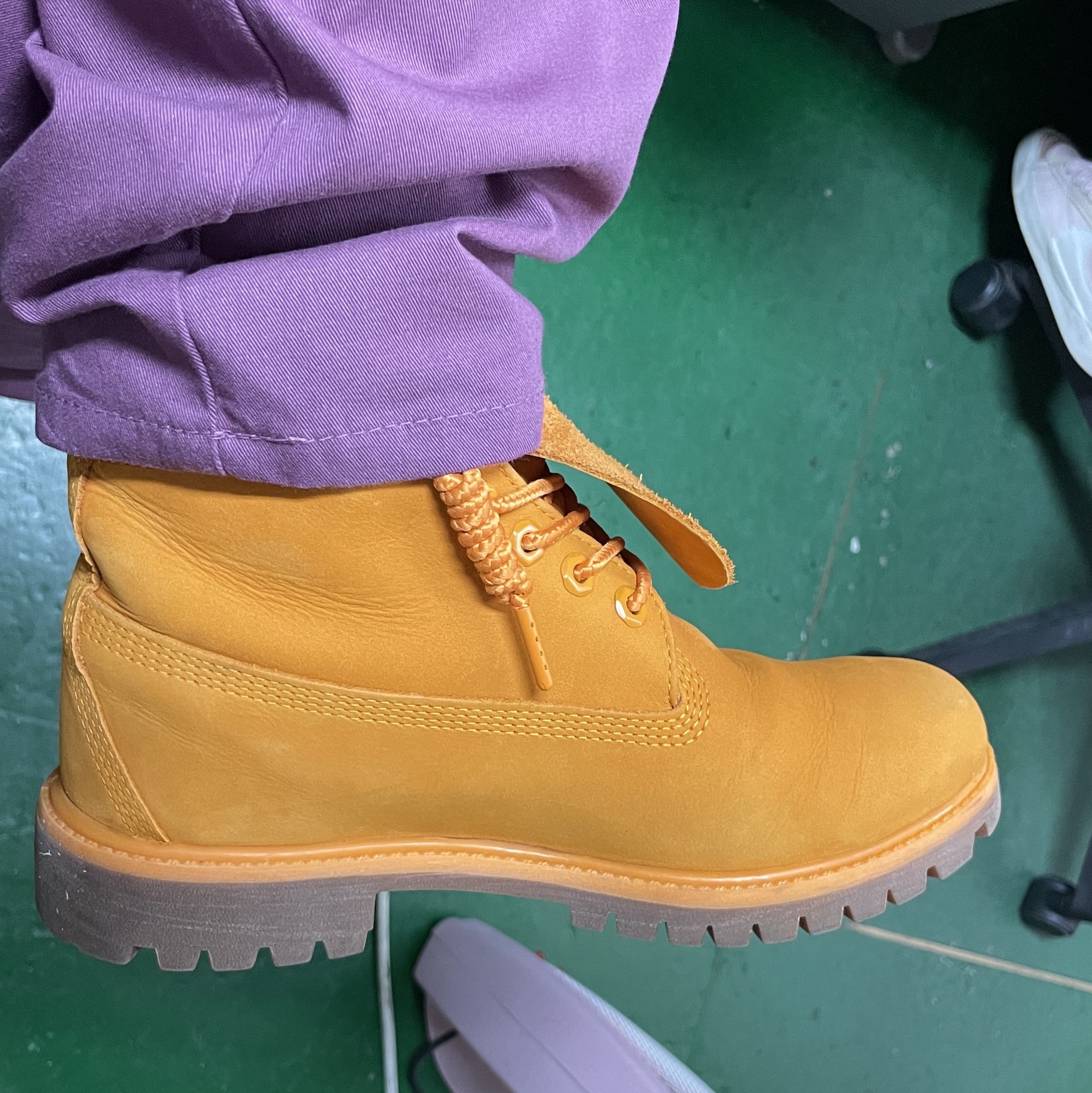Timberland Premium 6 inch Waterproof Boot Yellow - Wide 착용 스타일