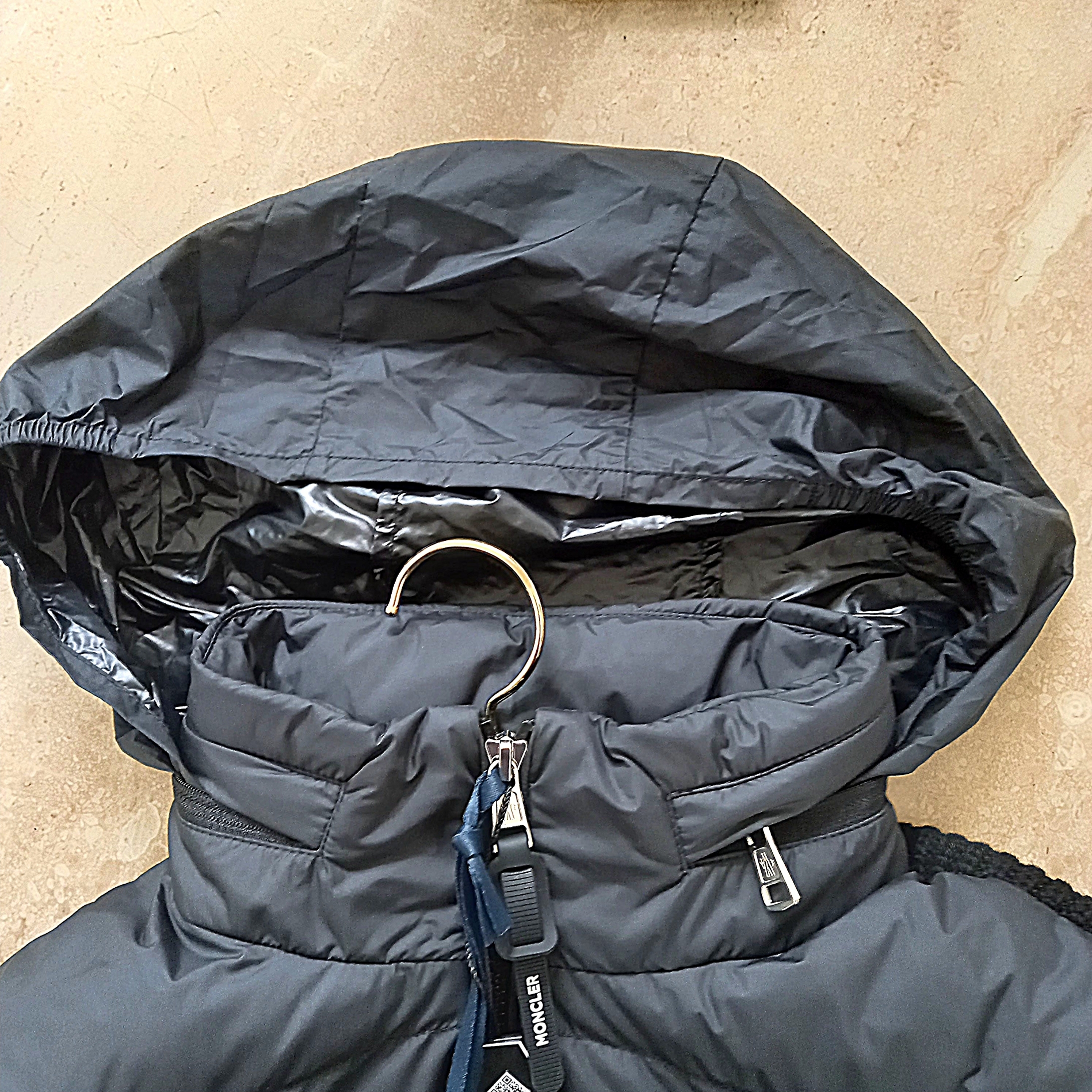 Moncler Padded Wool Zip-Up Hoodie Black - 24FW 착용 스타일 - 6