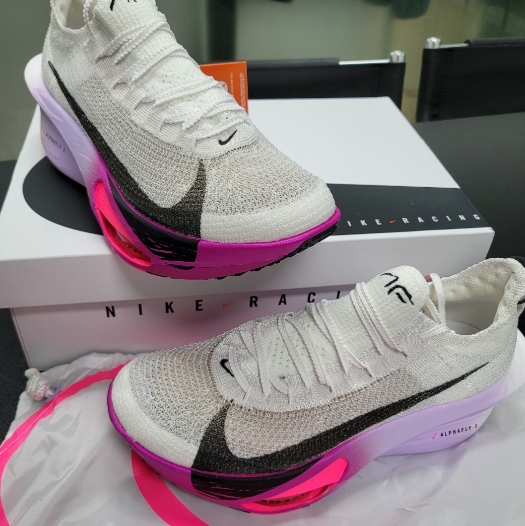 Nike Air Zoom Alphafly Next% 3 Hyper Pink 착용 스타일