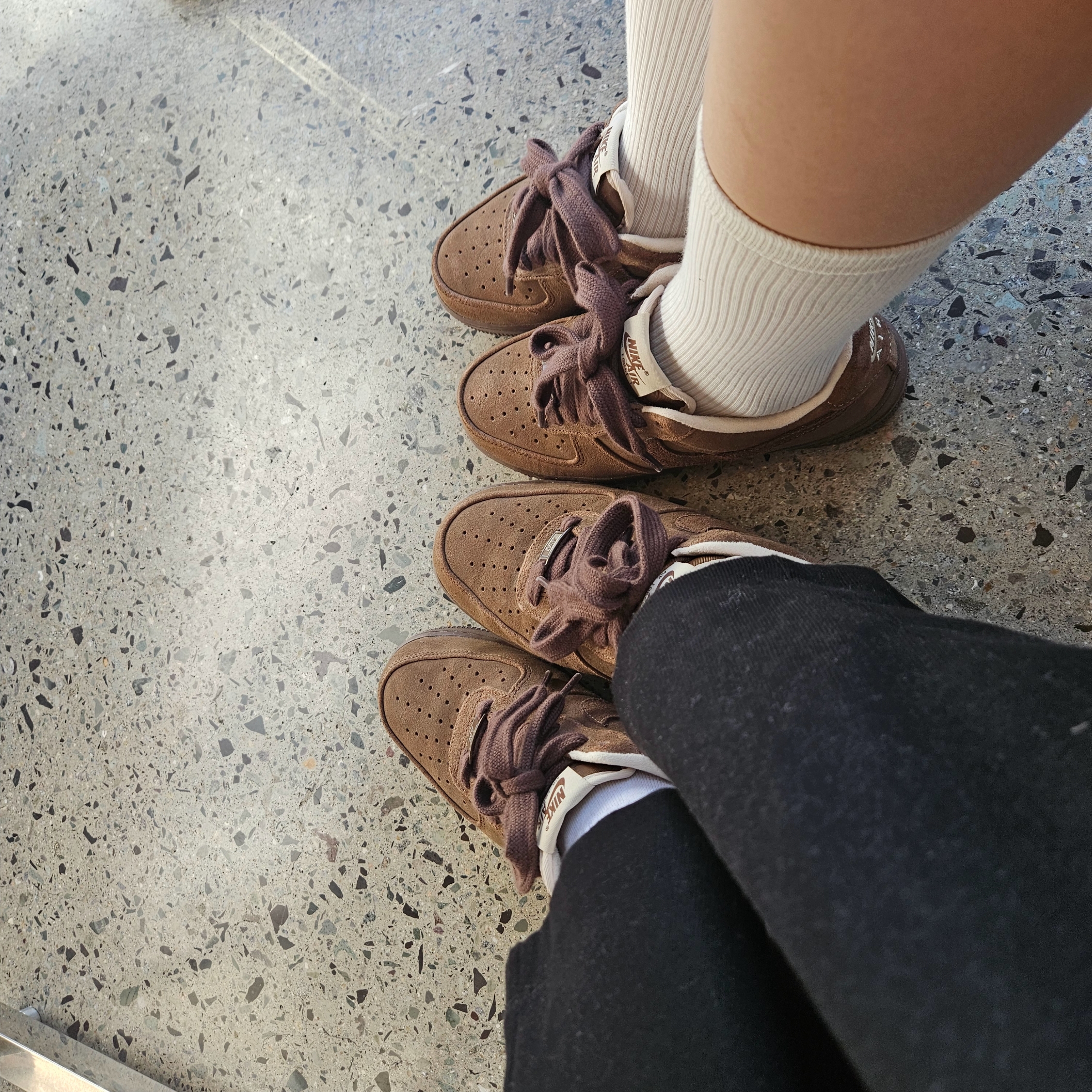 (W) Nike Air Force 1 '07 Cacao Wow 착용 스타일