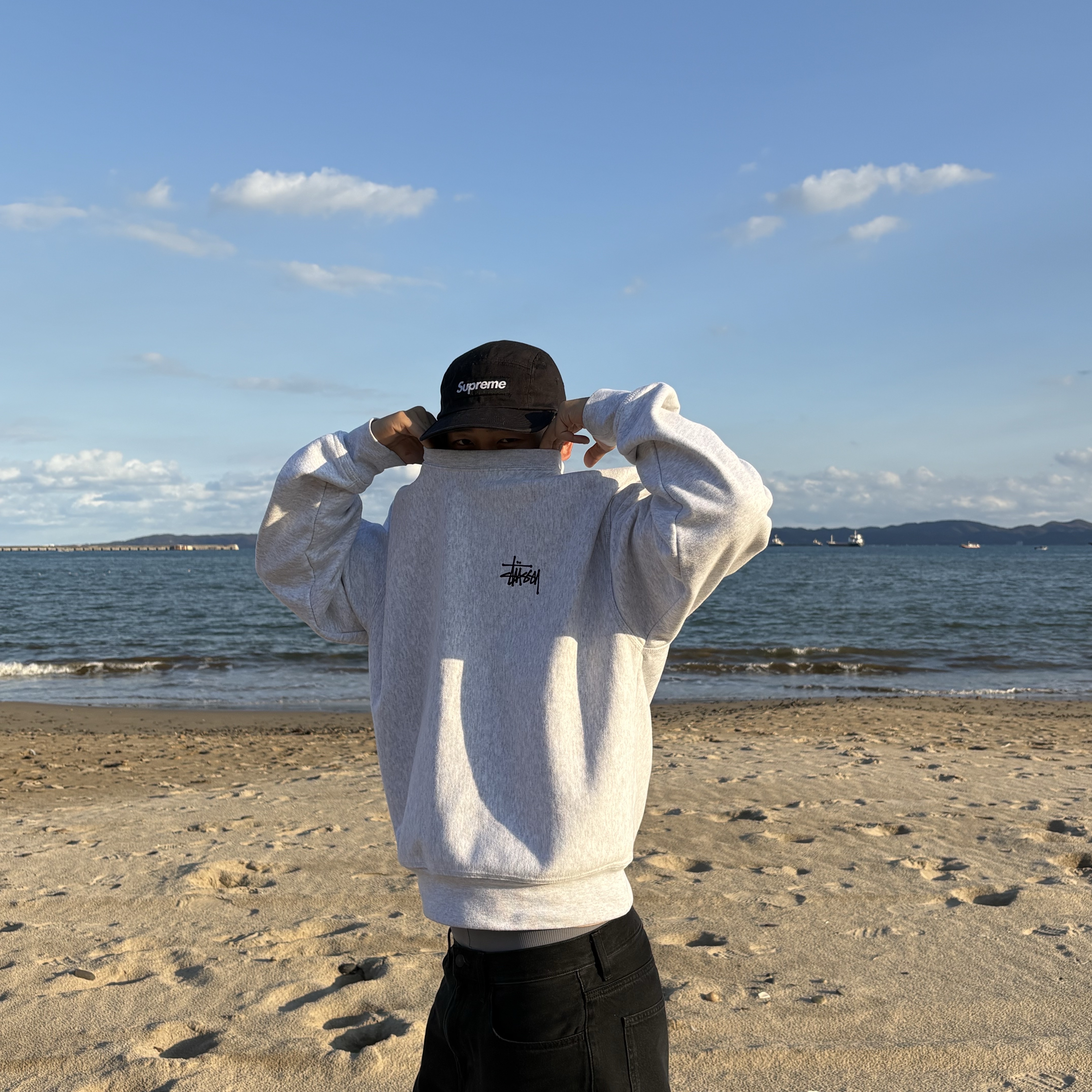 Supreme Washed Chino Twill Camp Cap Black - 24SS, Stussy Basic Stussy Crew Ash Heather 착용 스타일 - 1