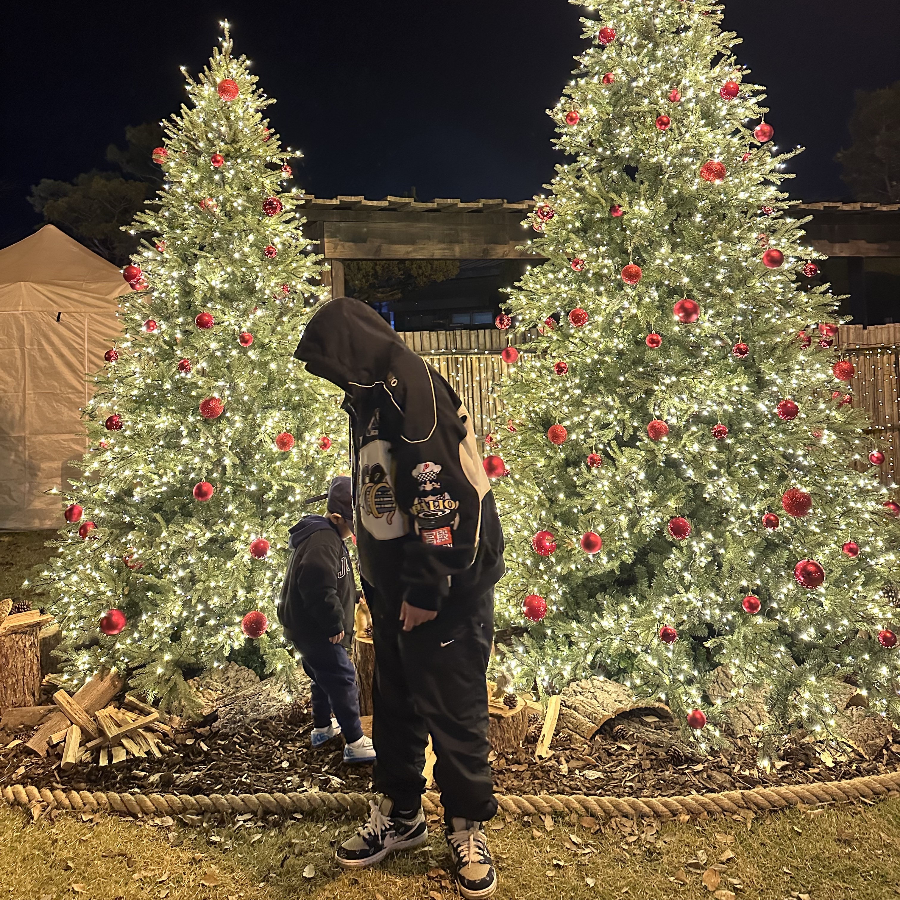 Palace Pasta Jacket Black - 24FW, Nike x Travis Scott SB Dunk Low 착용 스타일 - 2
