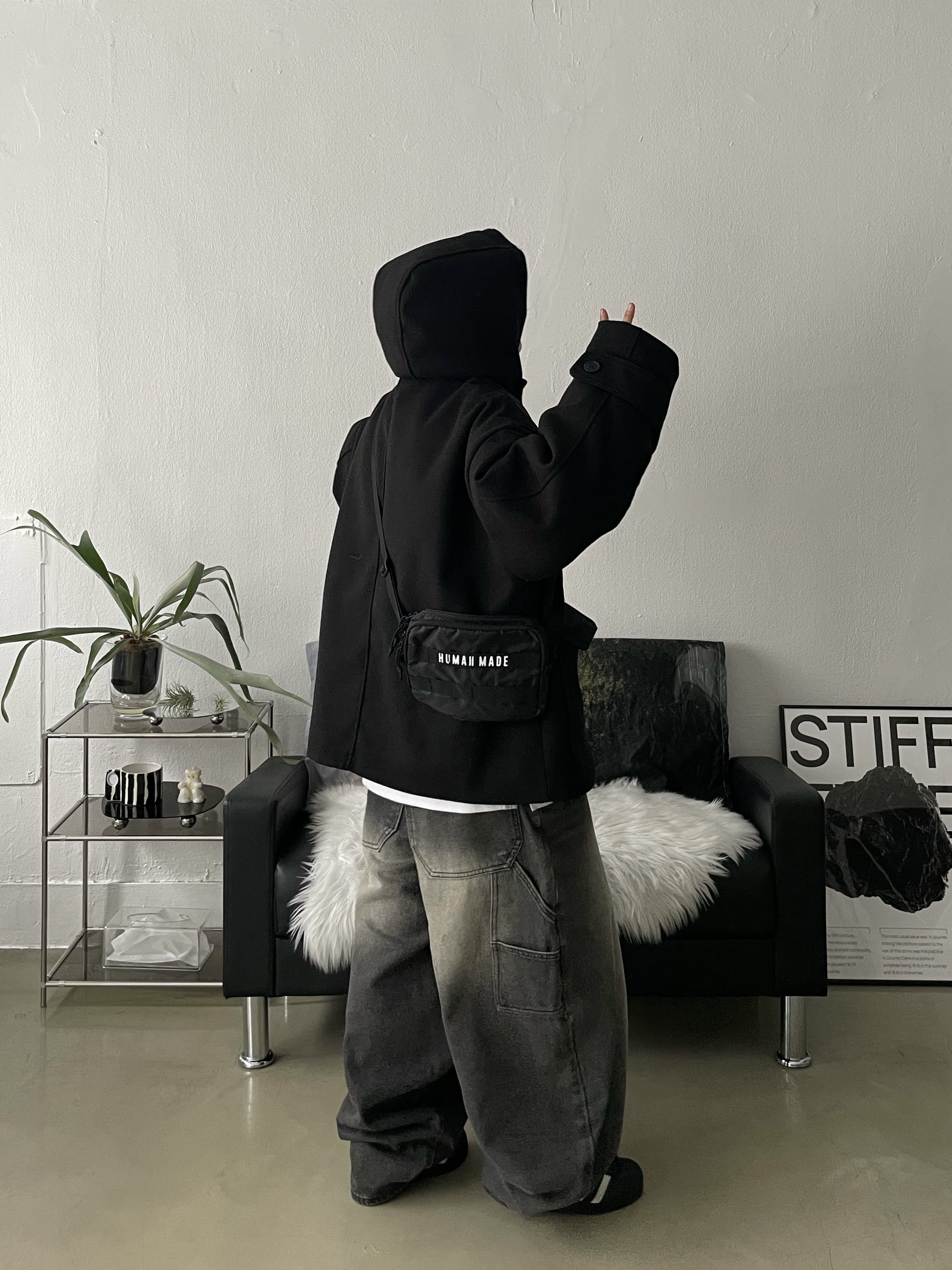 Human Made Military Light Pouch Black, Supreme Featherweight Down Trooper Black - 23FW 착용 스타일 - 5