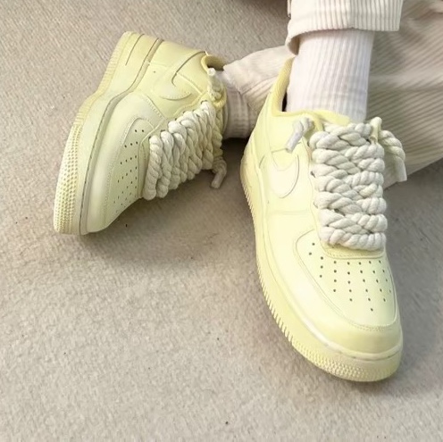 Nike Air Force 1 '07 Low White 착용 스타일 - 3