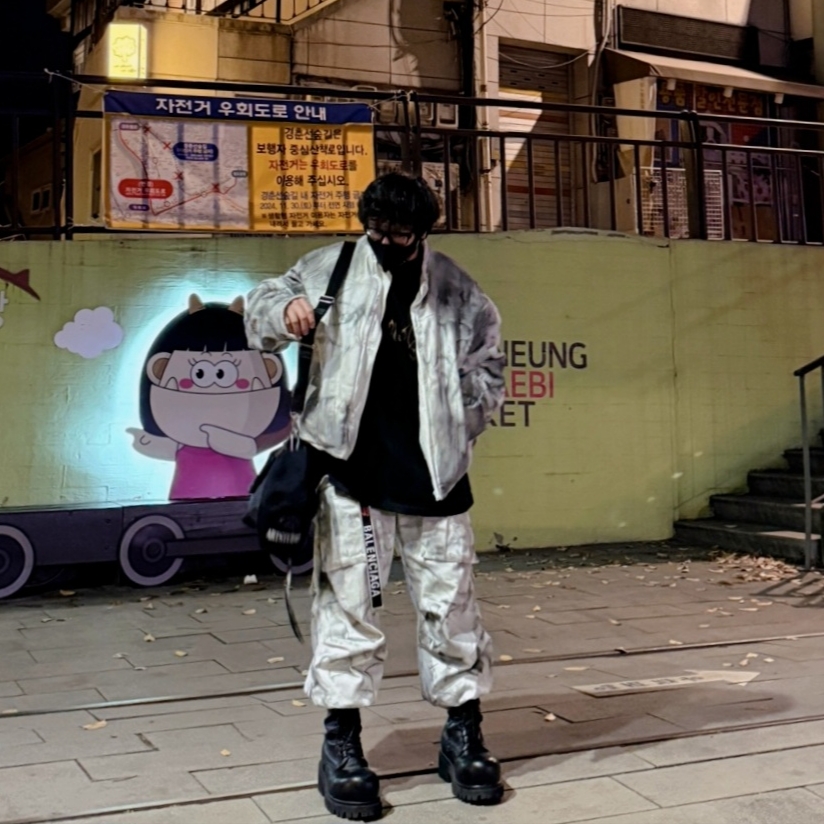 ETCE Cross Destroyed Cap Black, Nos Couleurs 01 Cargo Pants Dirty Washing 착용 스타일 - 2