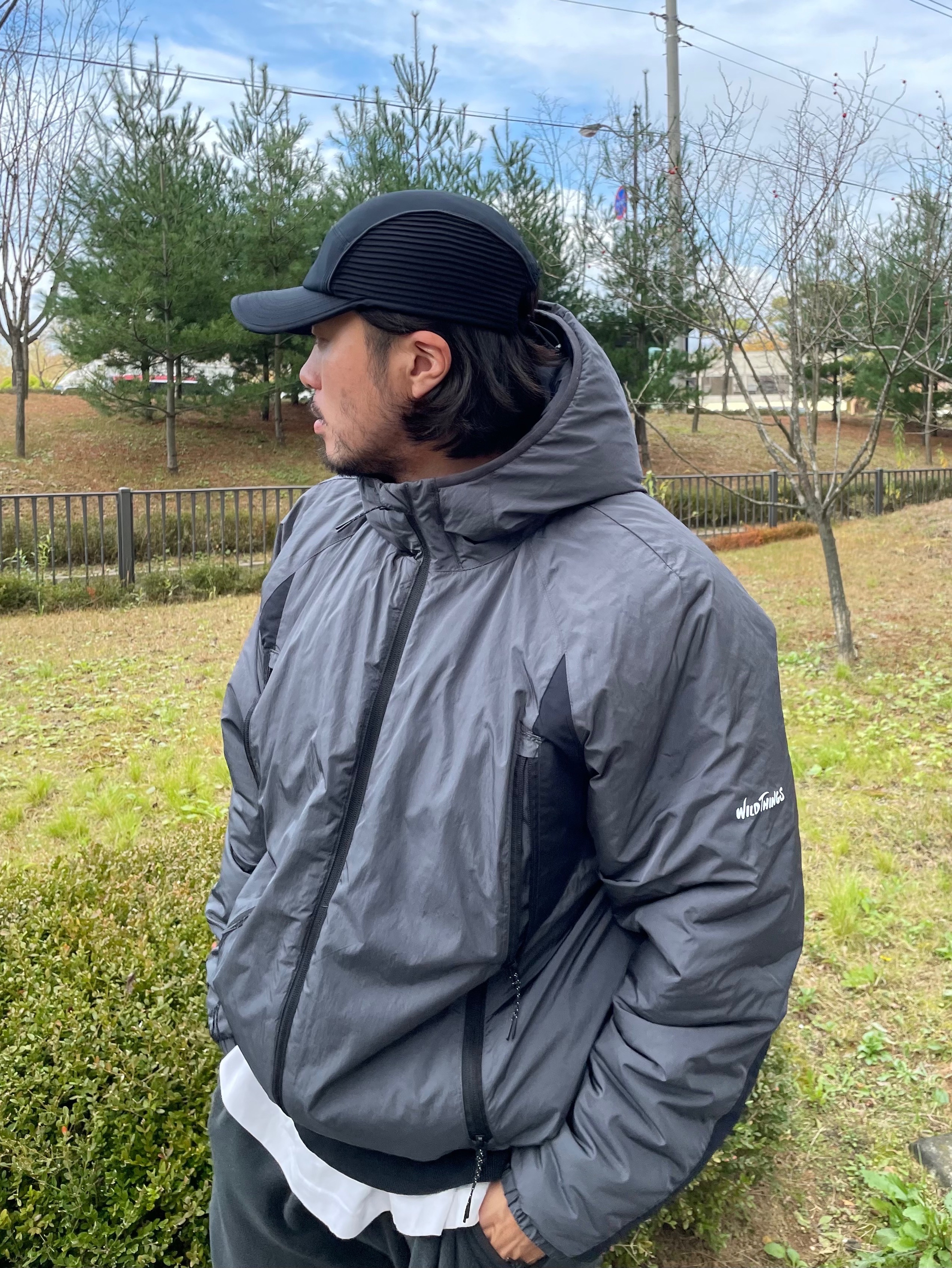 Wildthings Mountain Field Padding Jacket Graphite 착용 스타일 - 2